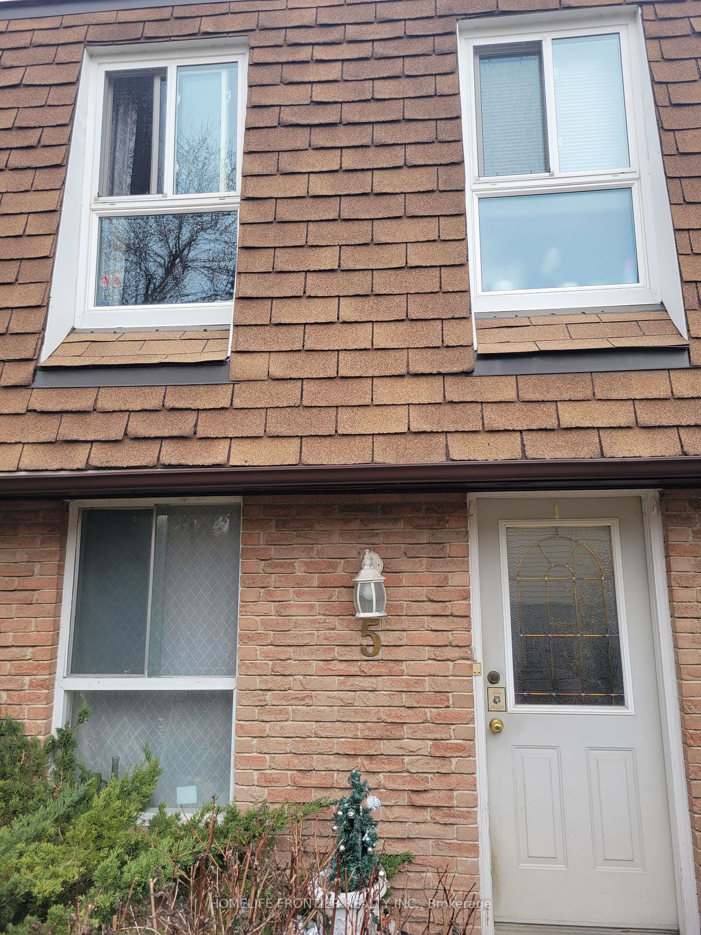 5 Penwick Crescent