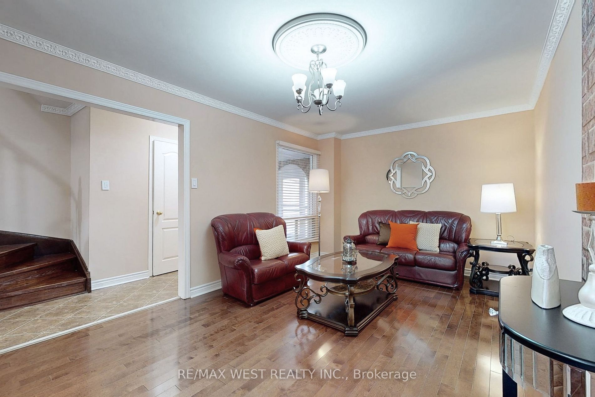66 Cog Hill Dr