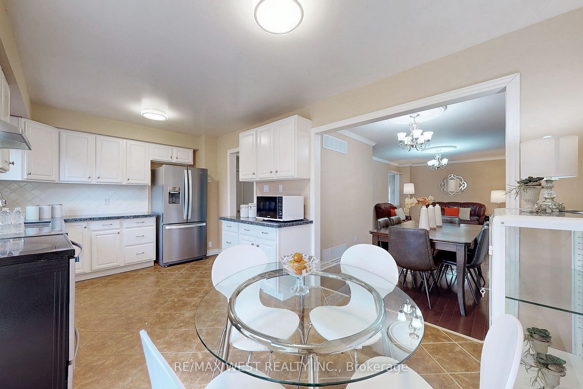 66 Cog Hill Dr