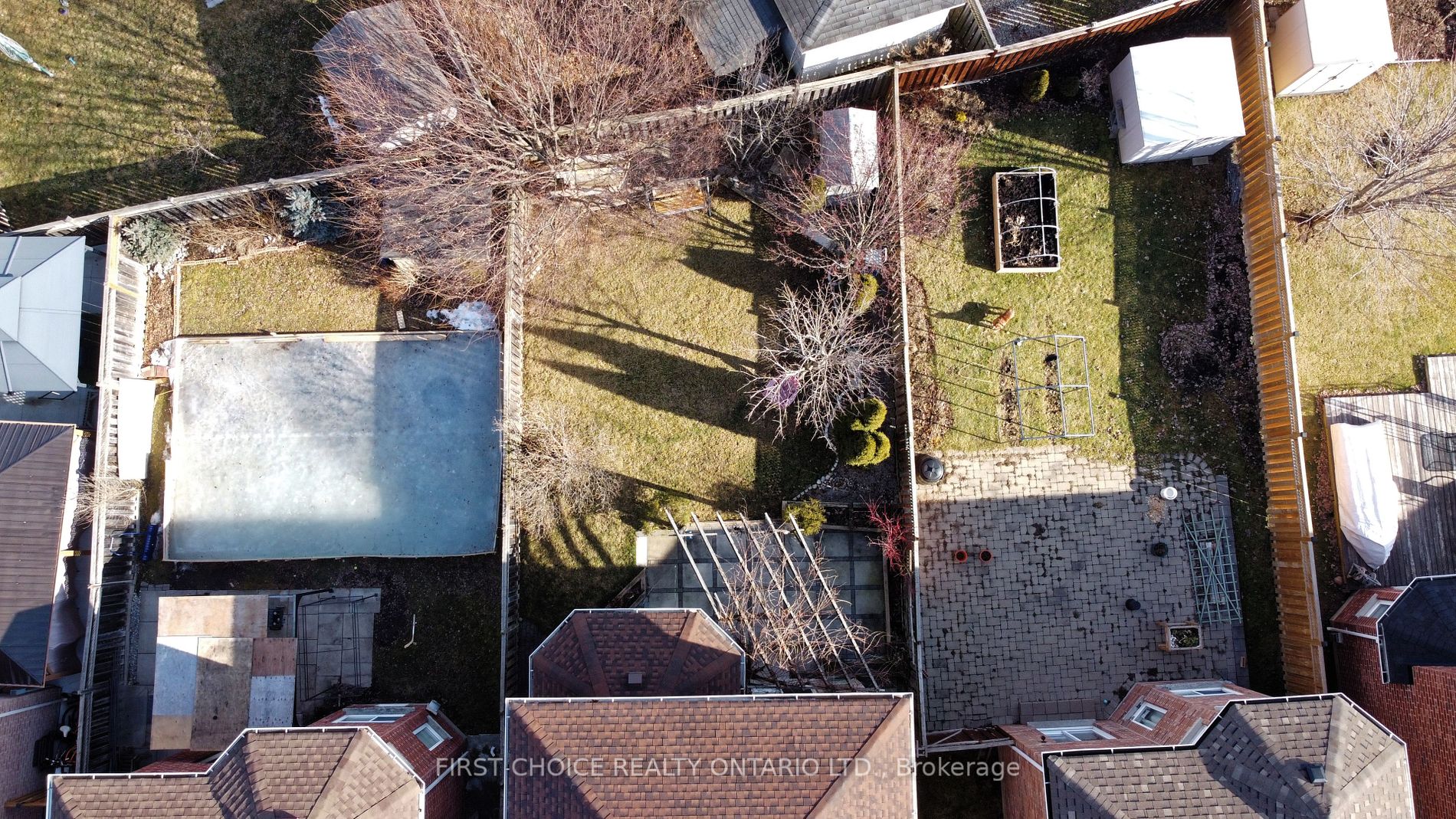 43 Buchanan Dr