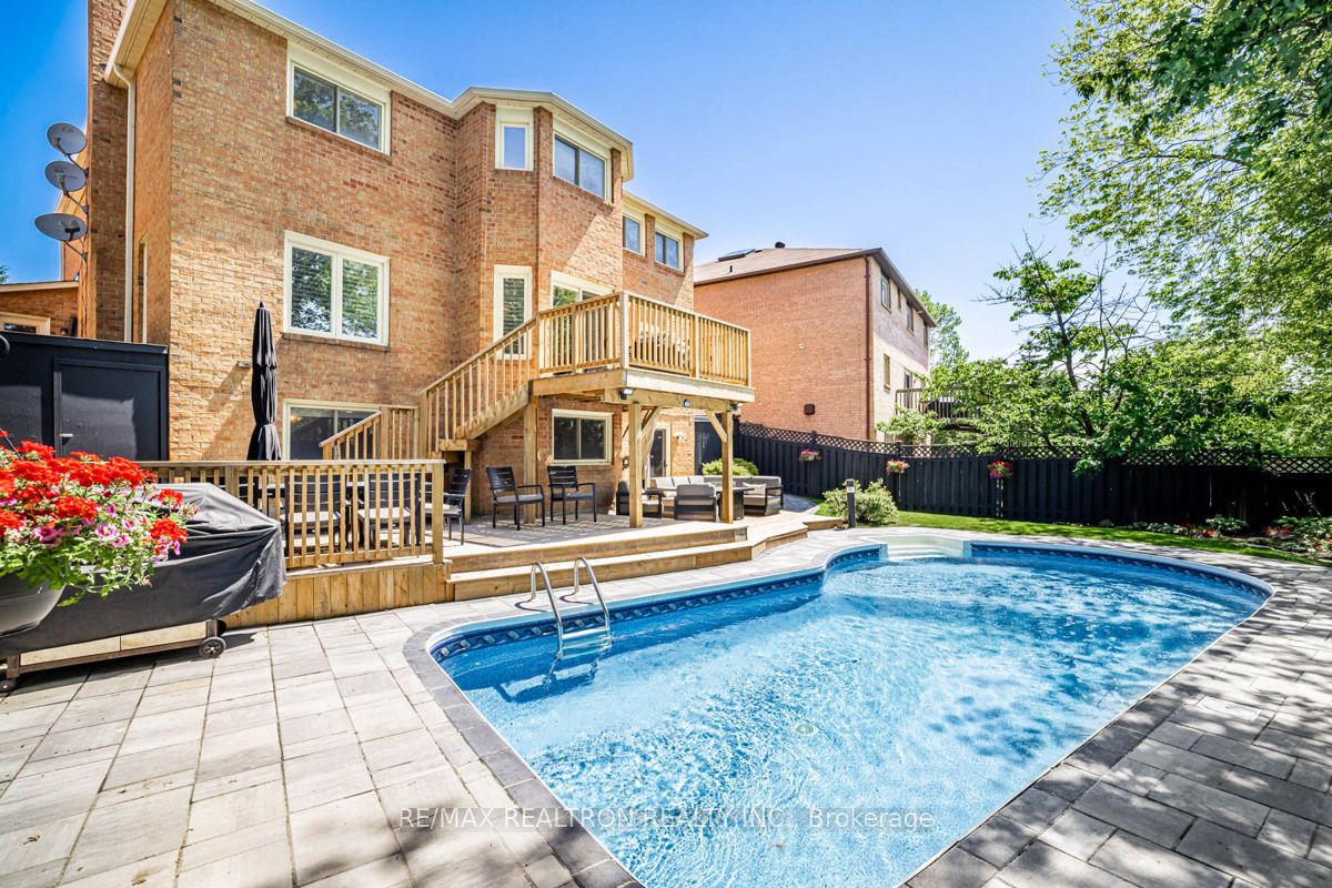 11 Nathan Court
