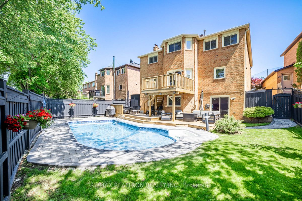11 Nathan Court