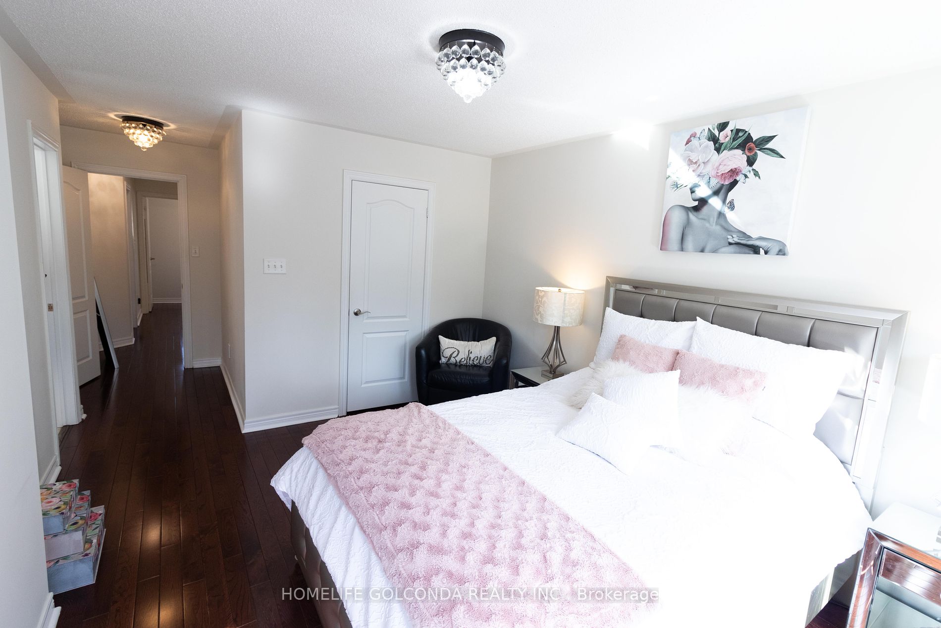 61 Gamble Glen Cres S
