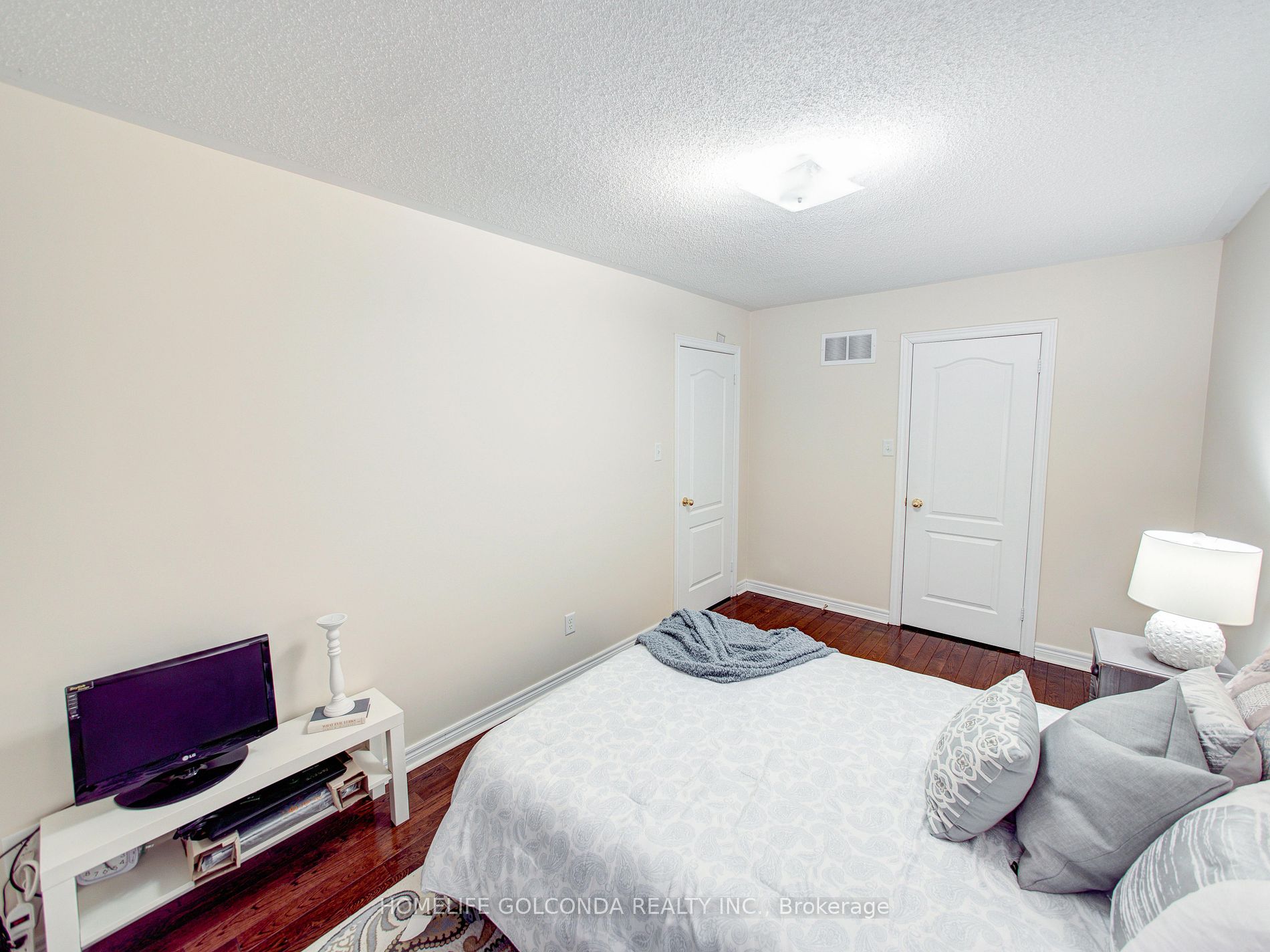 61 Gamble Glen Cres S