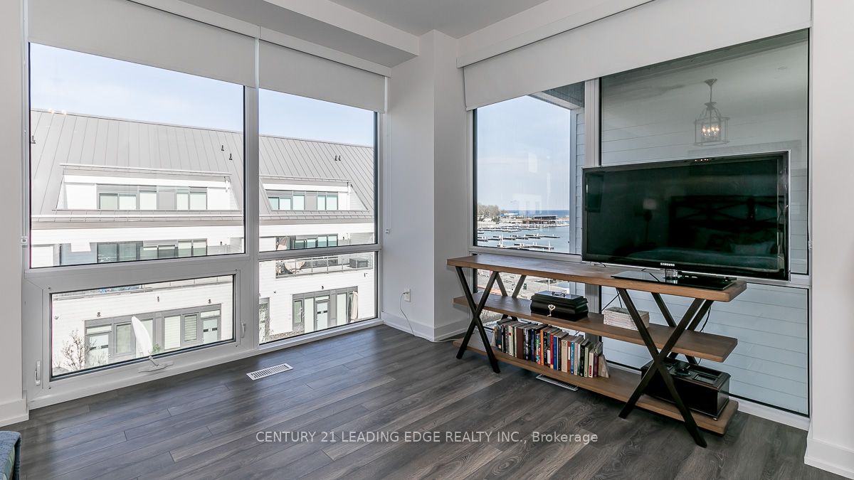 303 Broward Way, #97