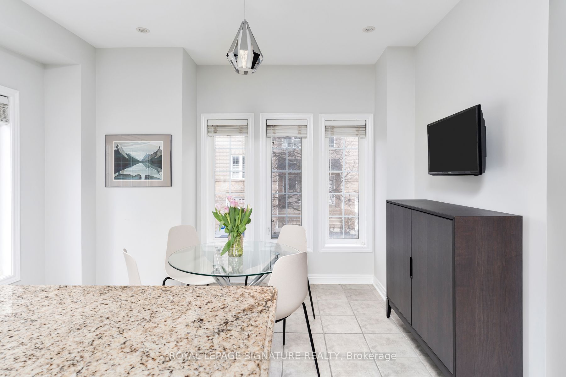 10719 Bathurst Street, #12