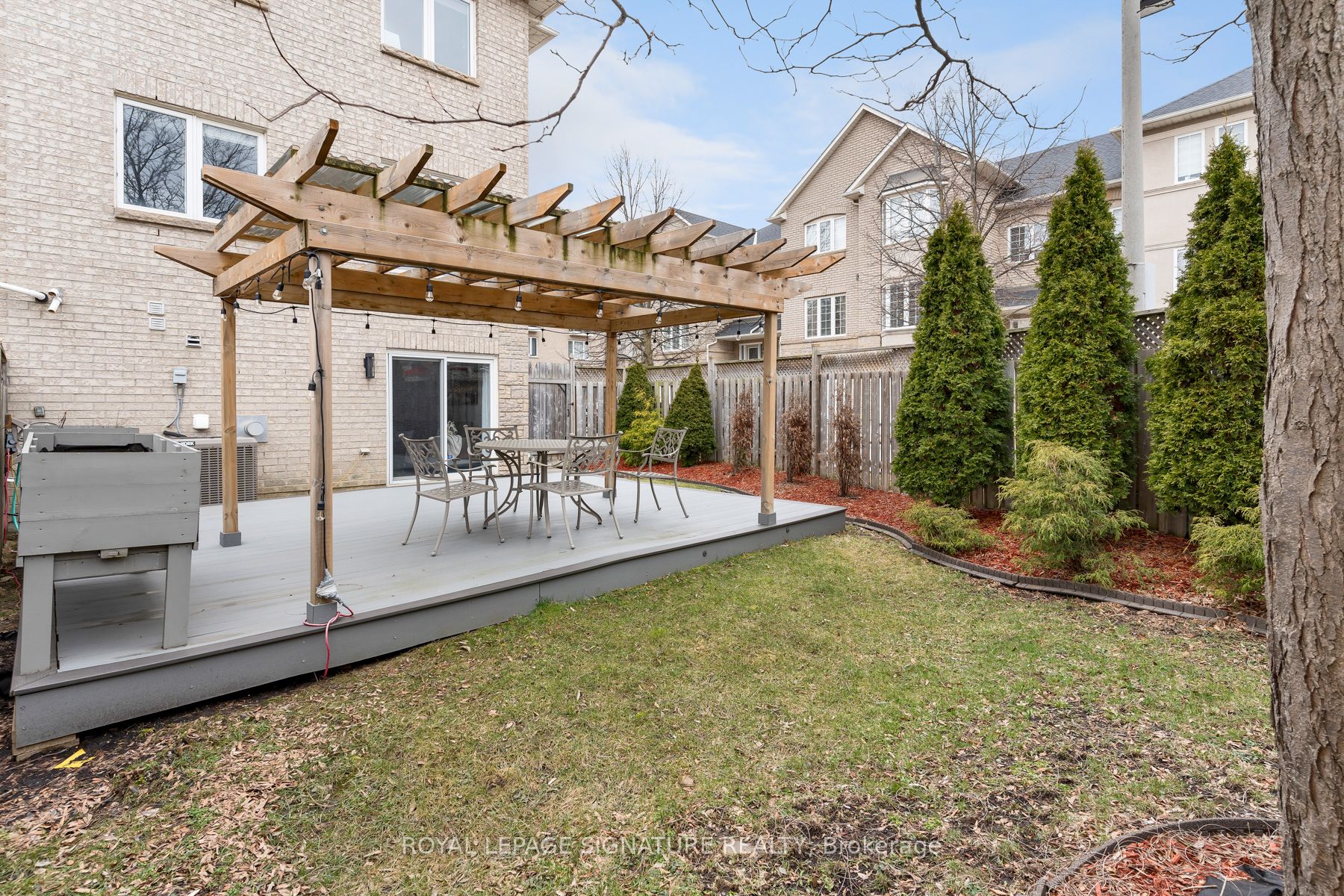 10719 Bathurst Street, #12