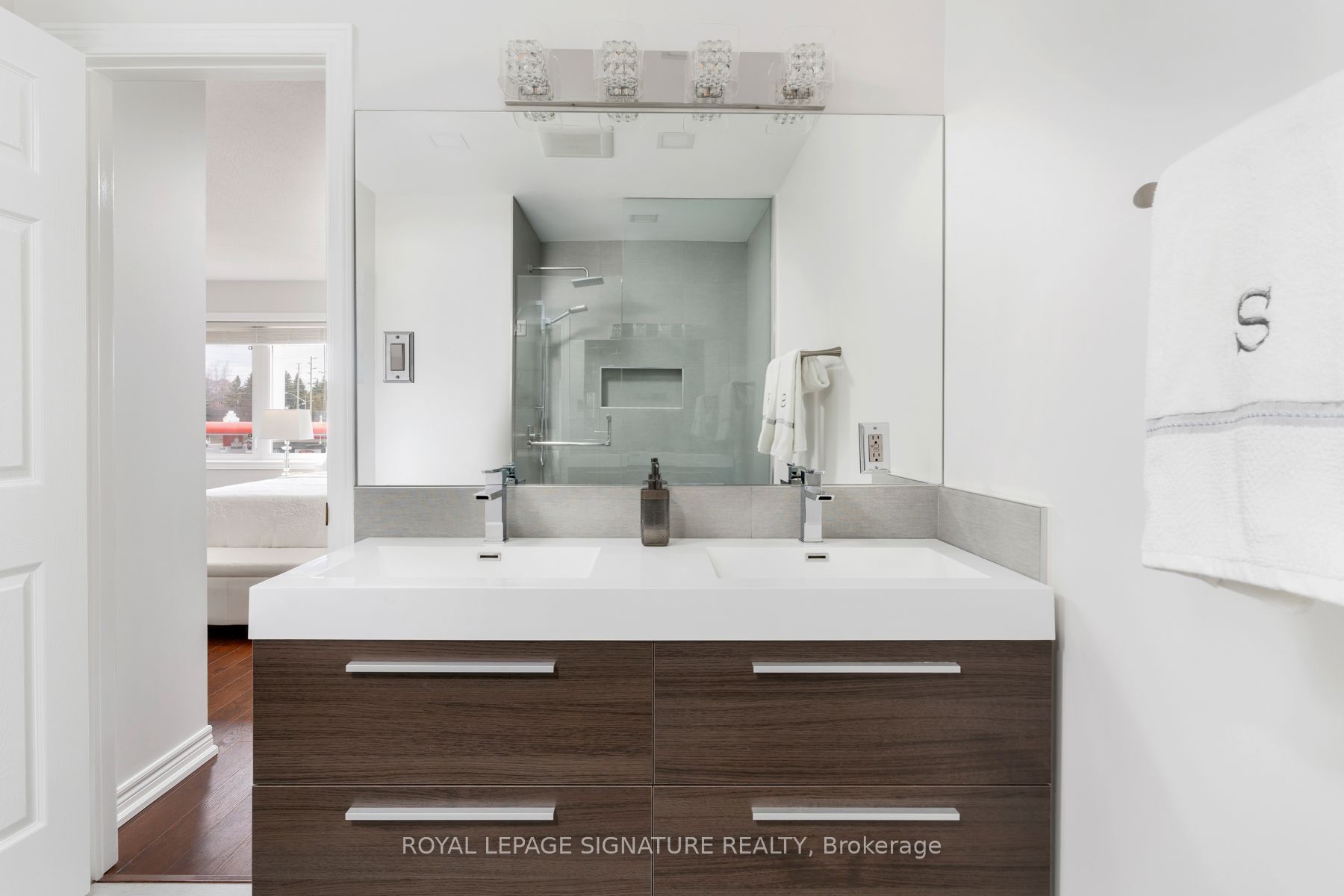 10719 Bathurst Street, #12