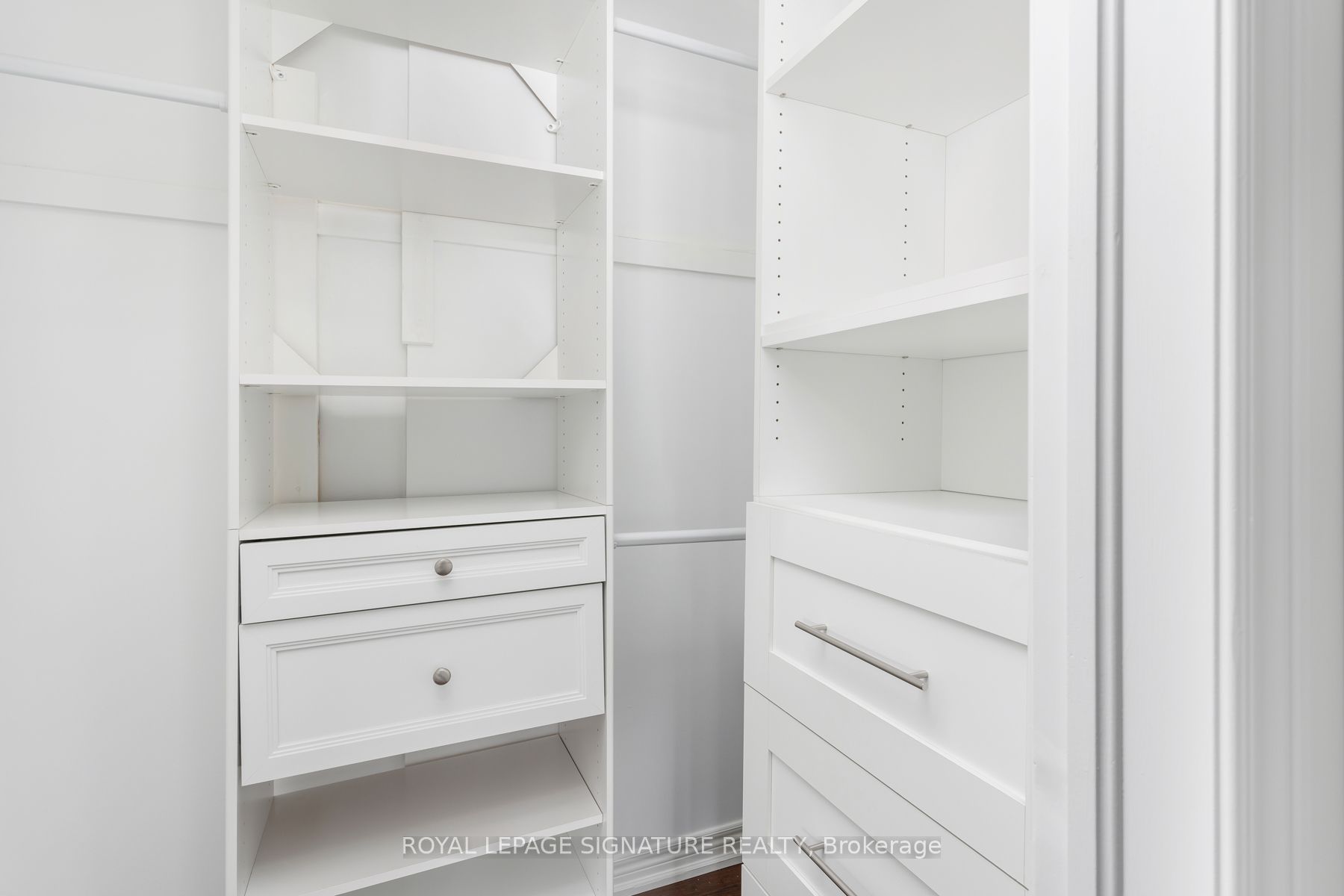 10719 Bathurst Street, #12