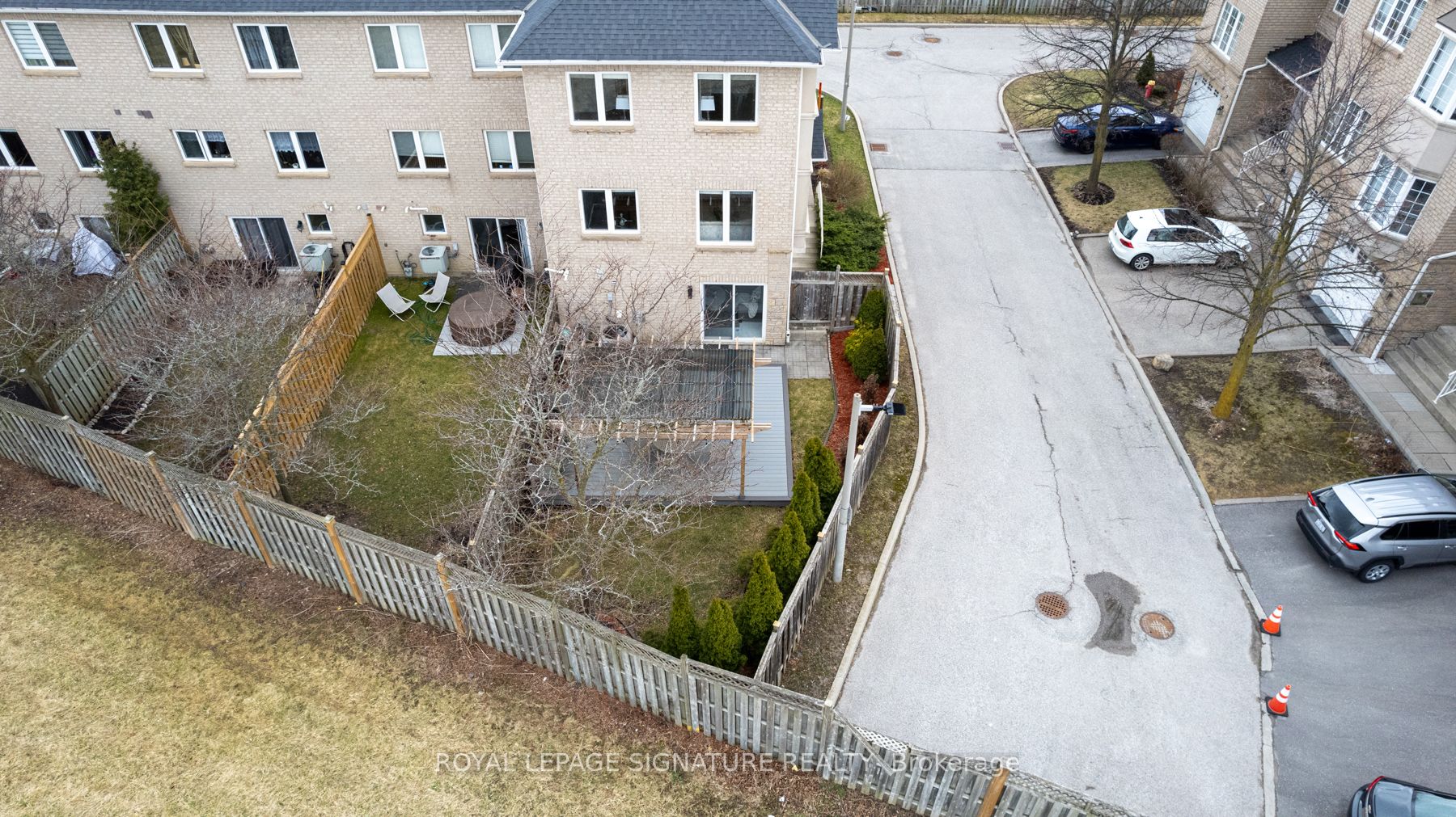 10719 Bathurst Street, #12