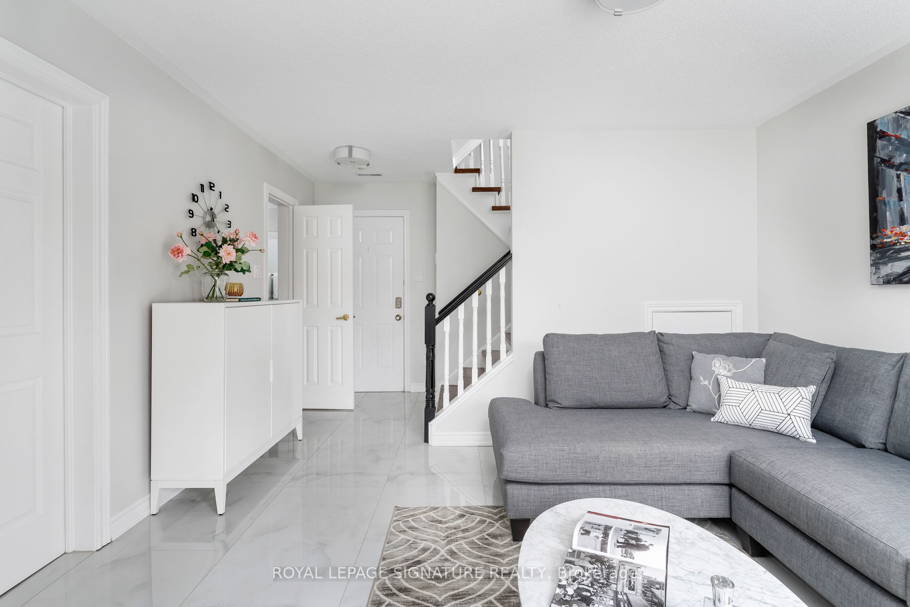 10719 Bathurst Street, #12