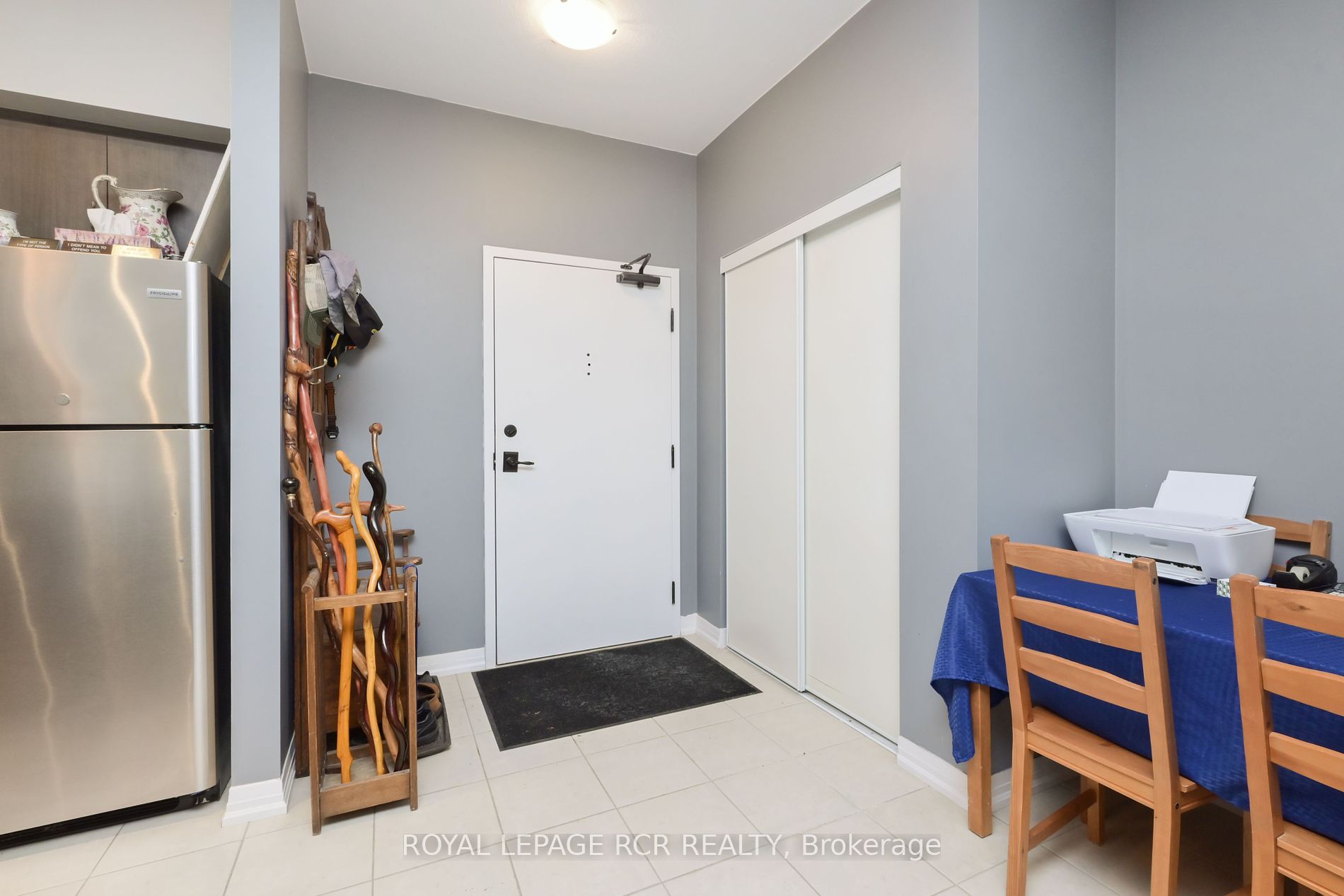 157 Wellington Street E, #105
