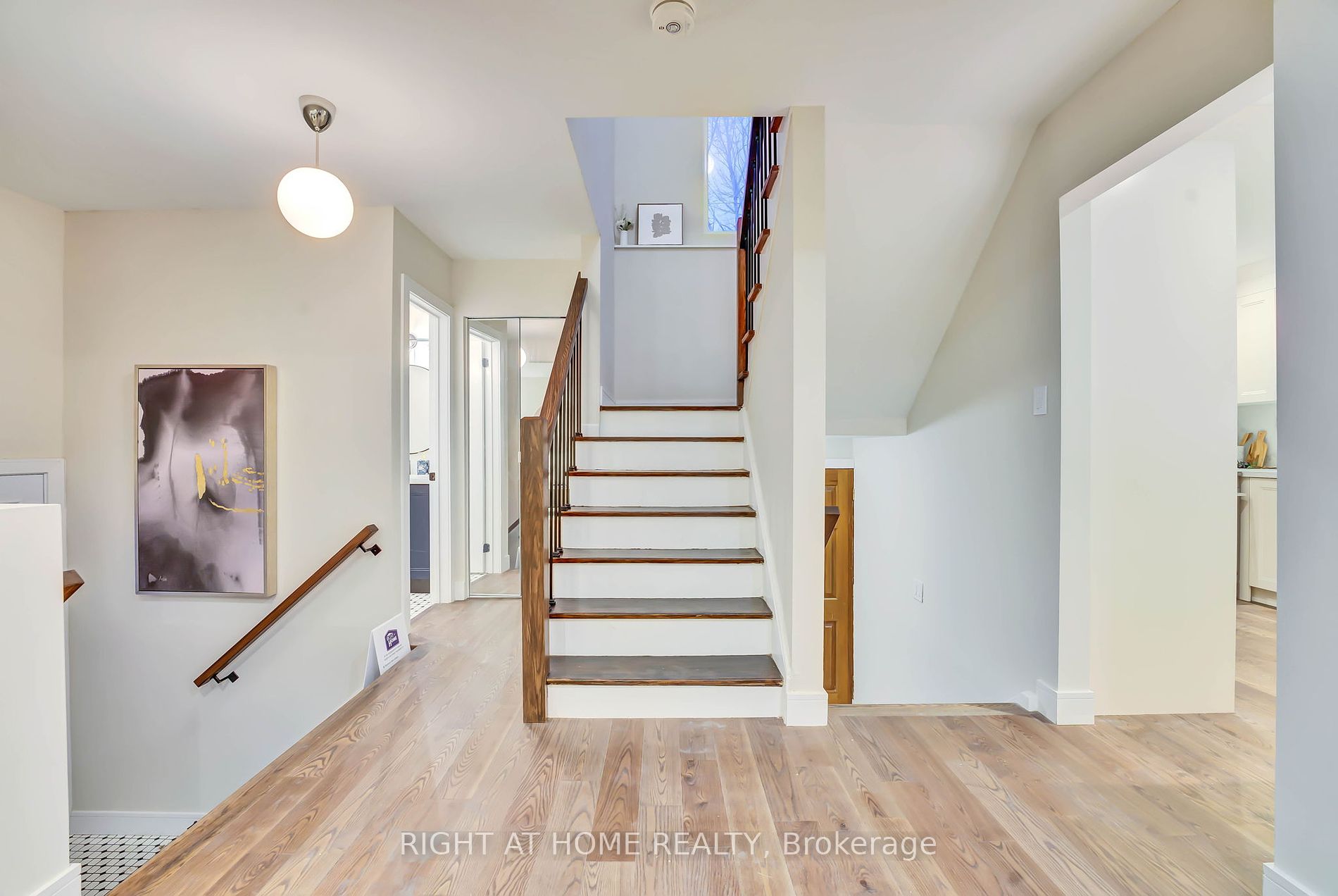 20 Hester Court