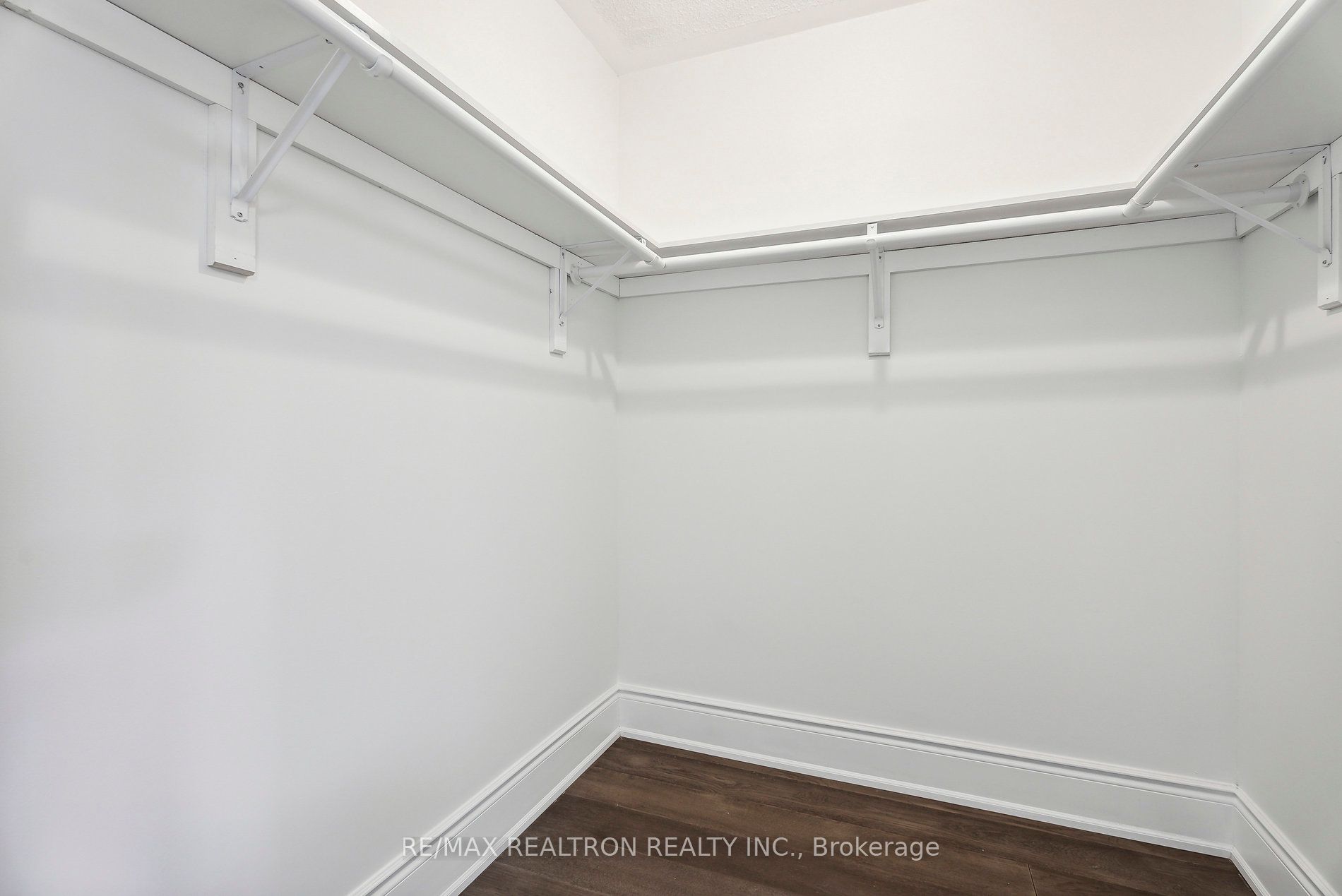 2 Mary Gapper Cres, #9