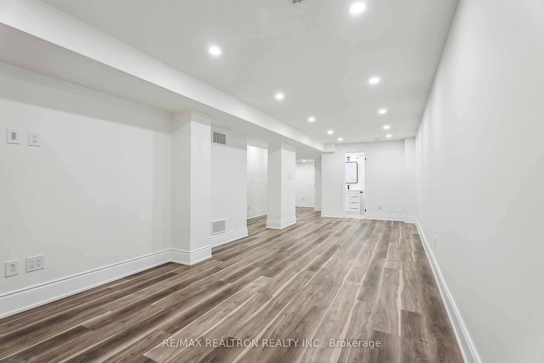 2 Mary Gapper Cres, #9