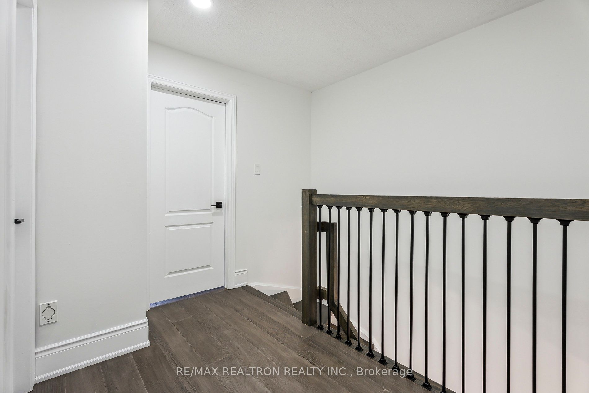 2 Mary Gapper Cres, #9