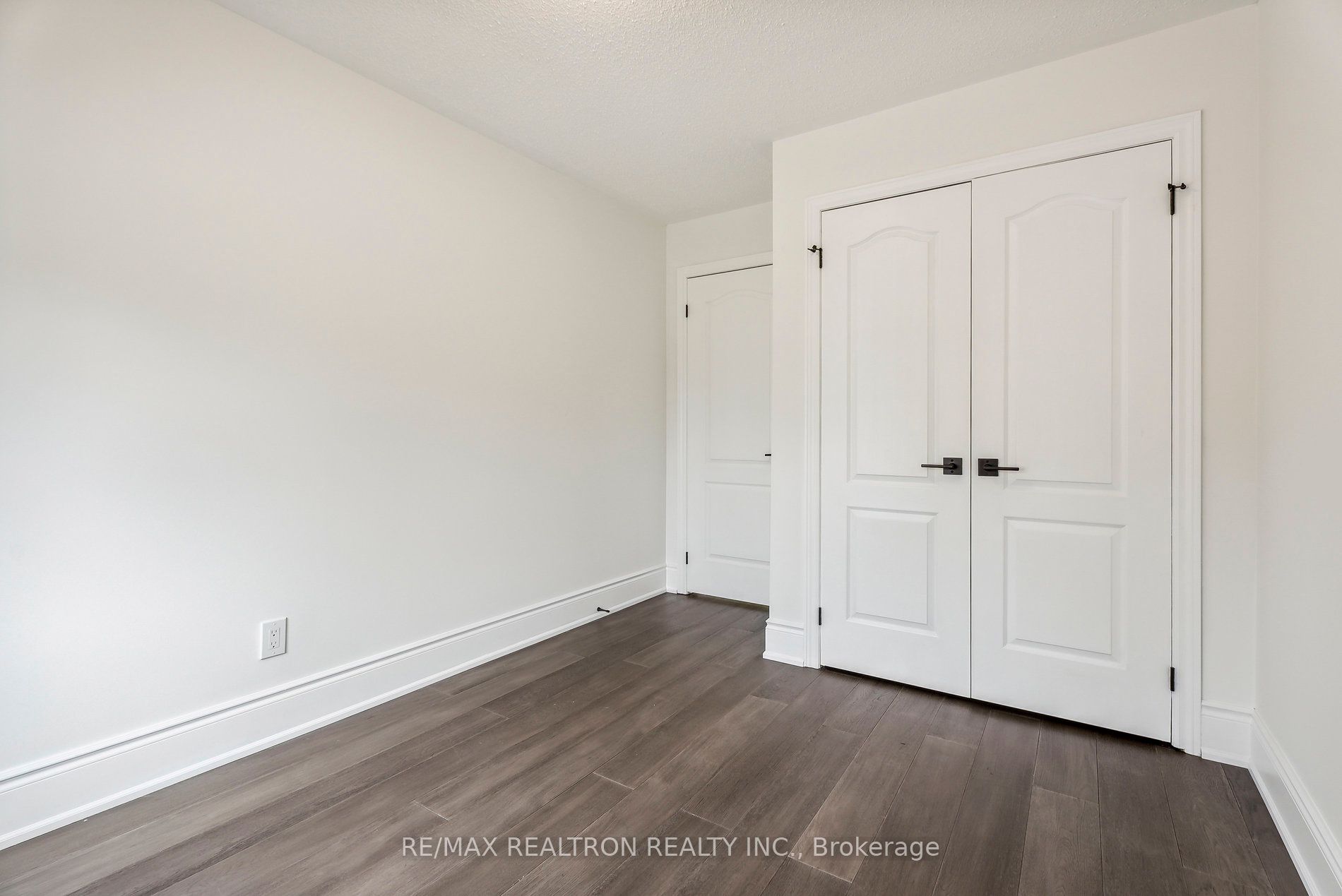 2 Mary Gapper Cres, #9