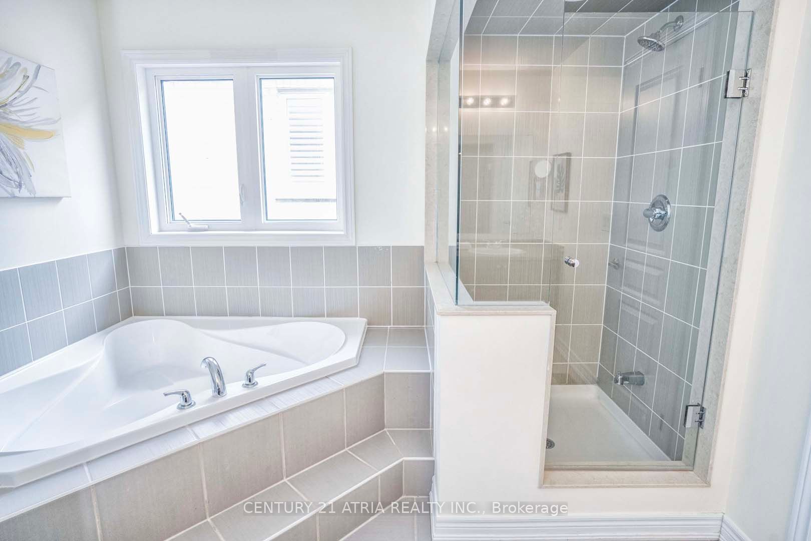 48 Farmhouse Cres