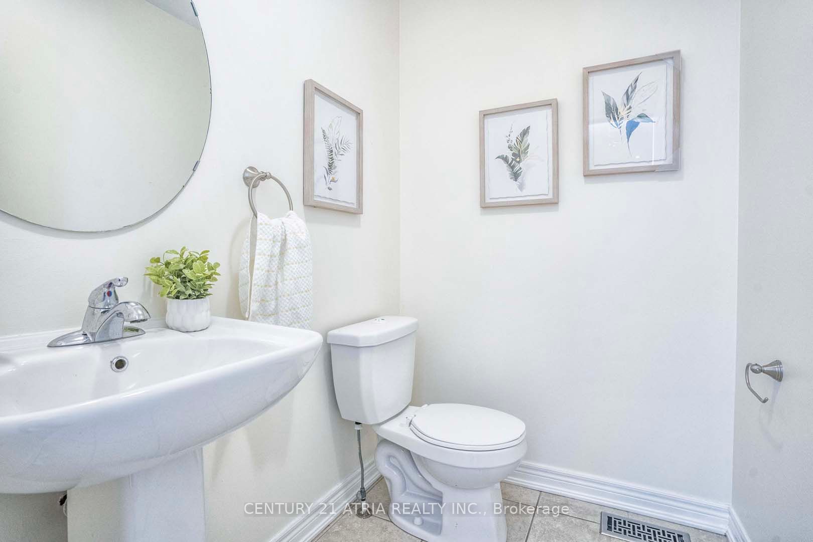48 Farmhouse Cres