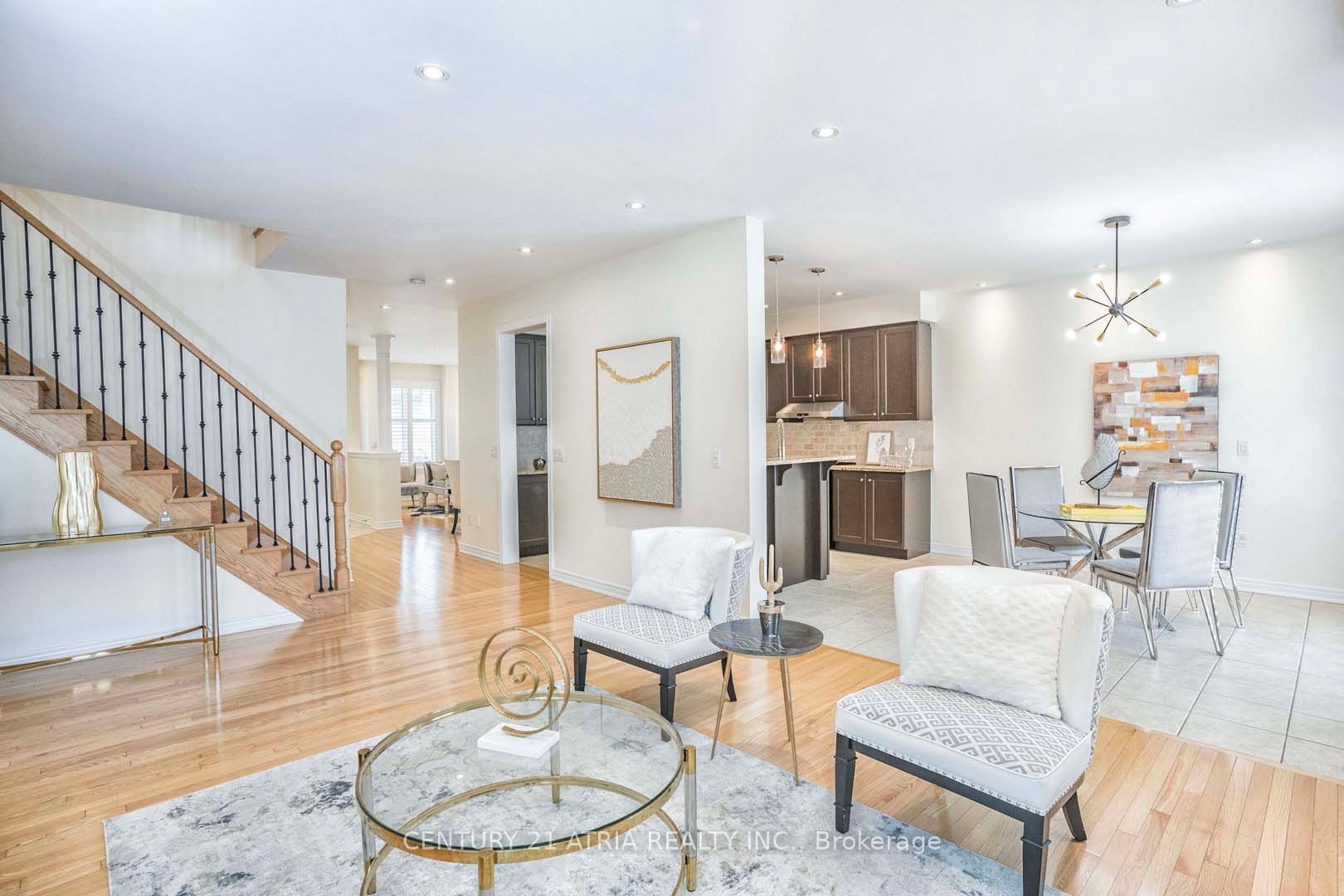48 Farmhouse Cres