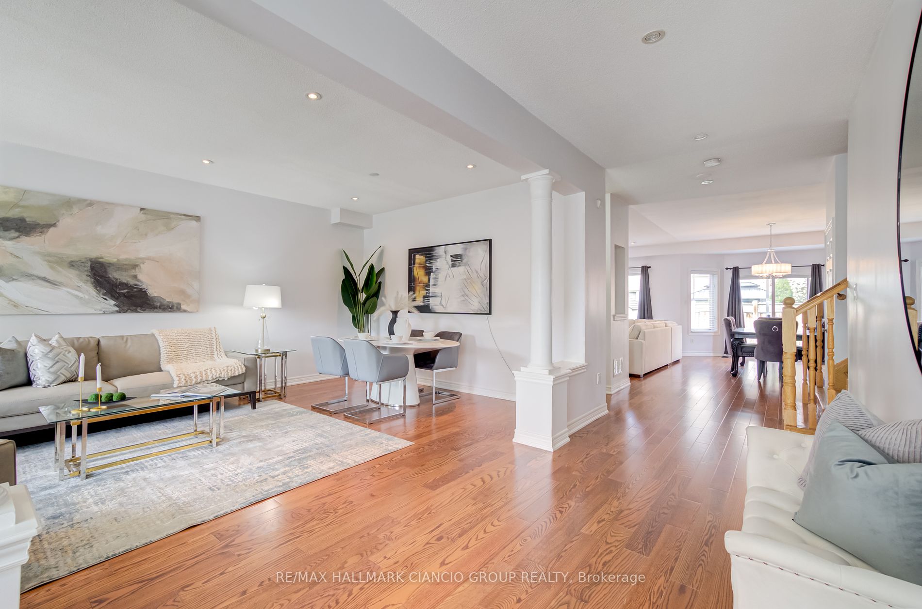 50 Bartsview Circ