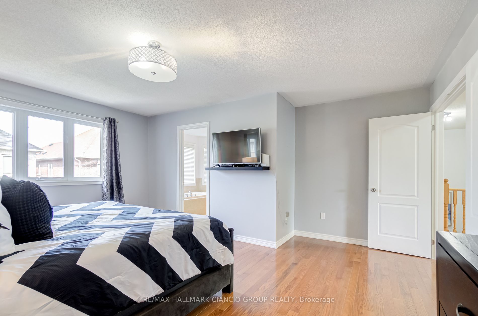 50 Bartsview Circ