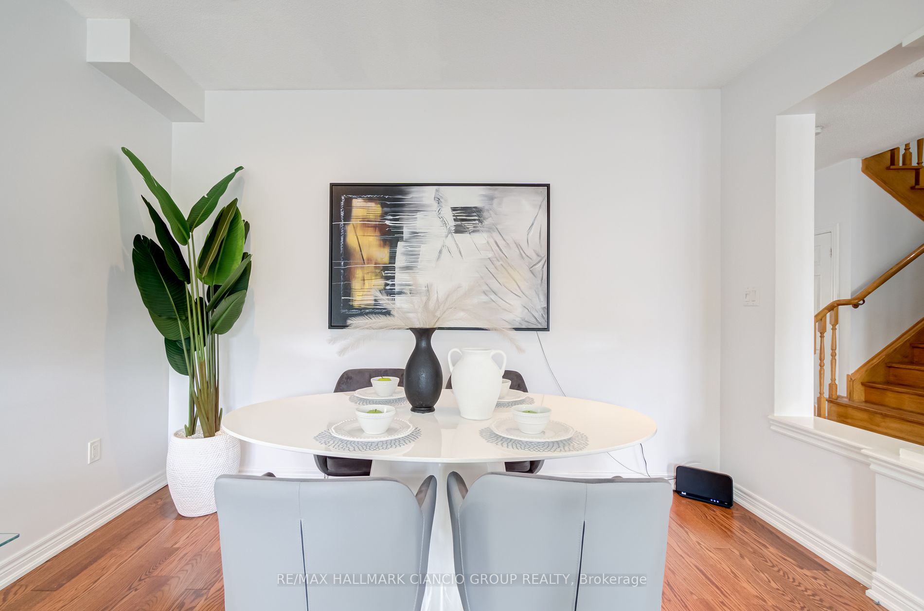 50 Bartsview Circ