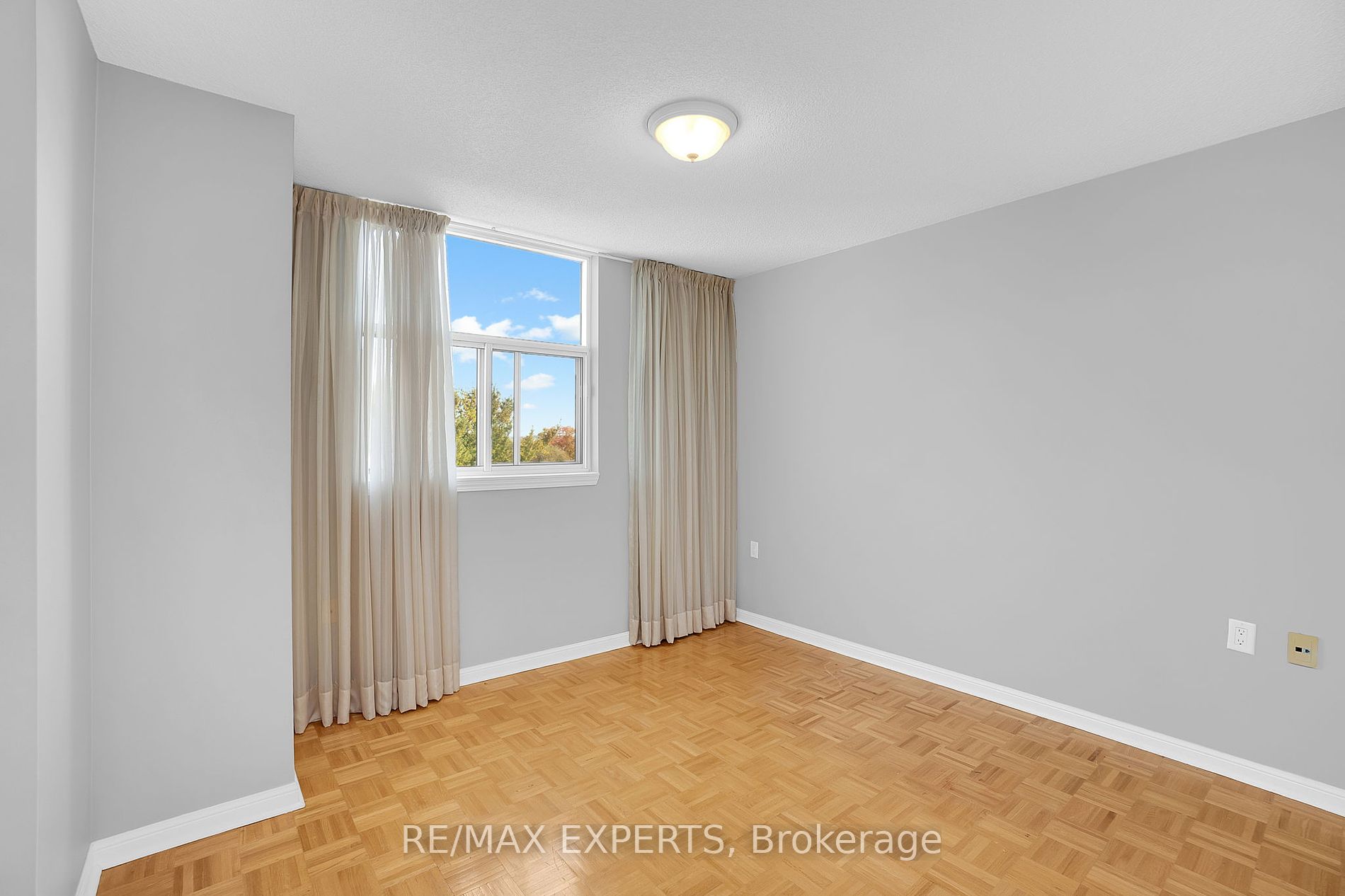 2504 Rutherford Rd, #505