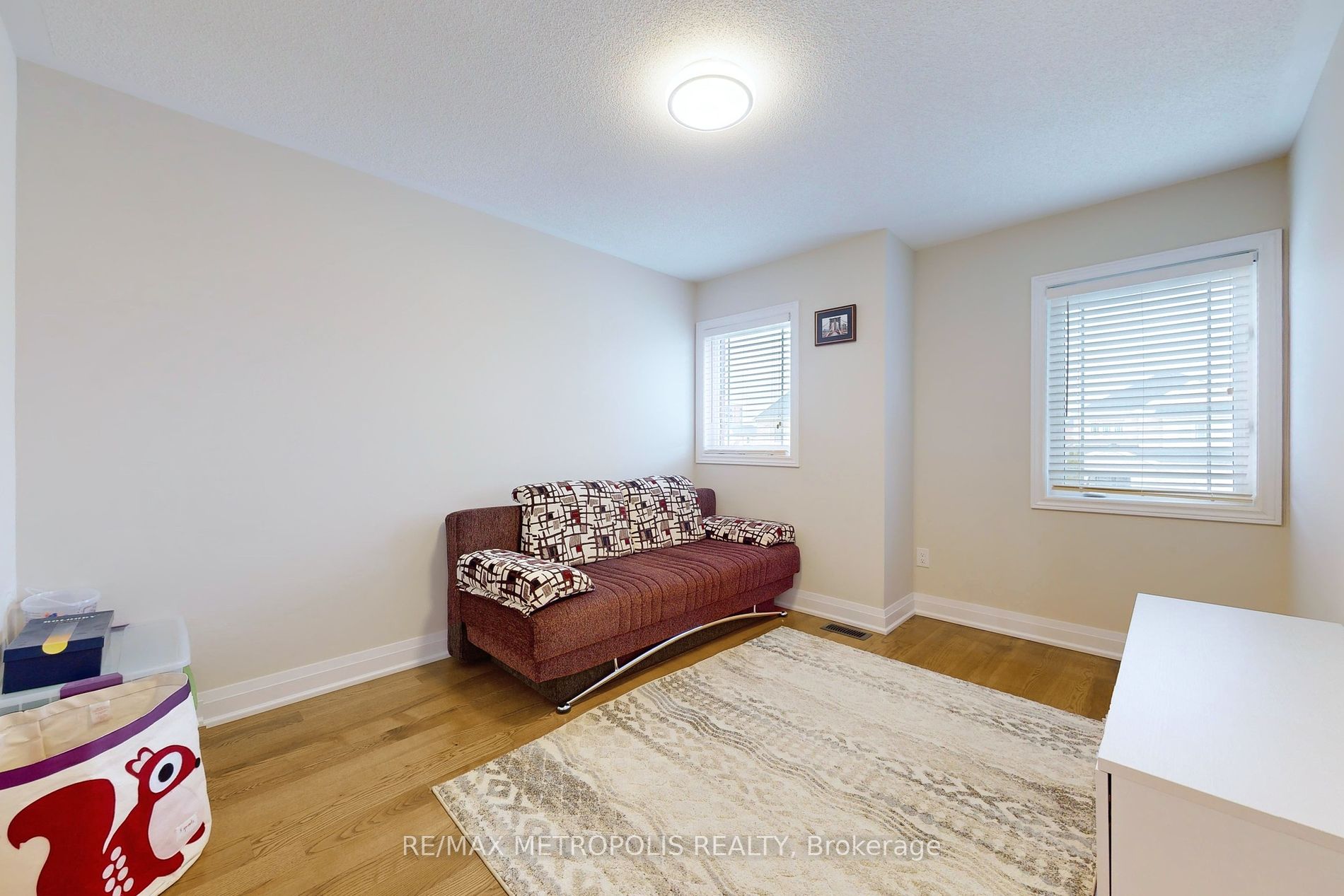 179 Armstrong Crescent