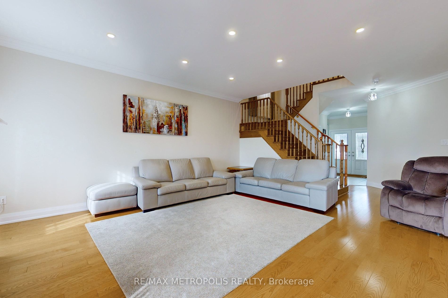 179 Armstrong Crescent