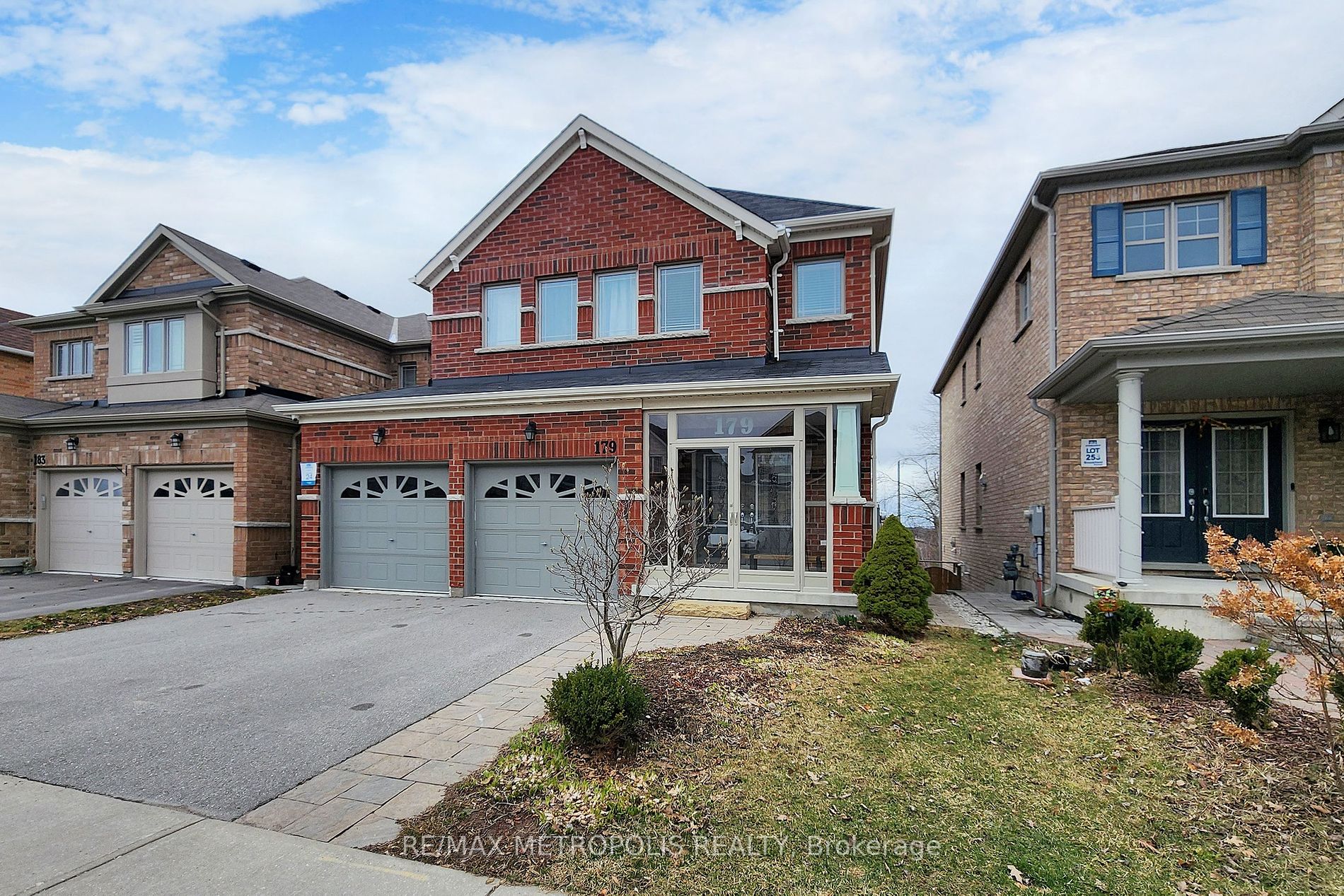 179 Armstrong Crescent