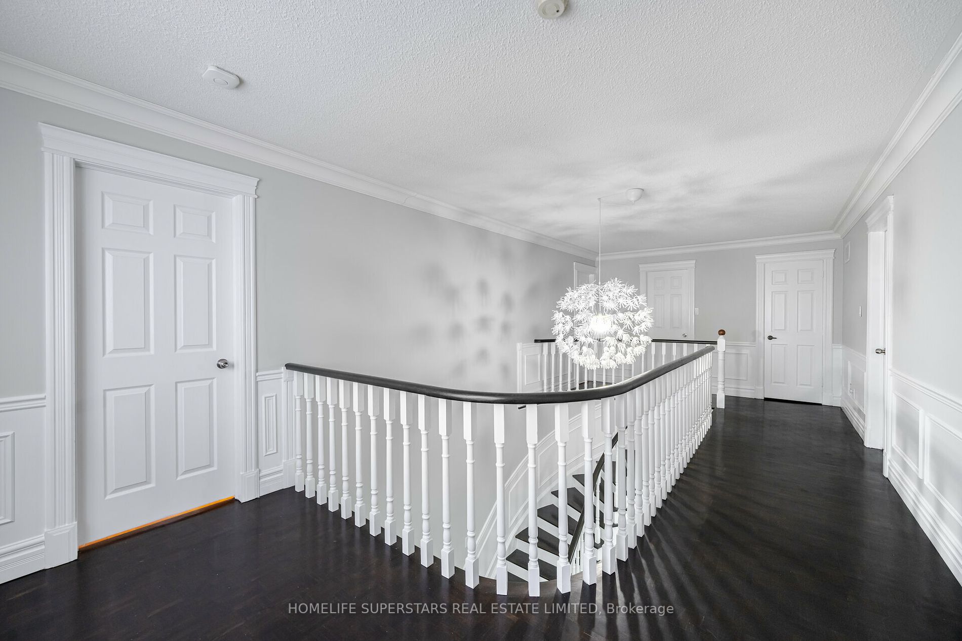 96 Zinnia Place S