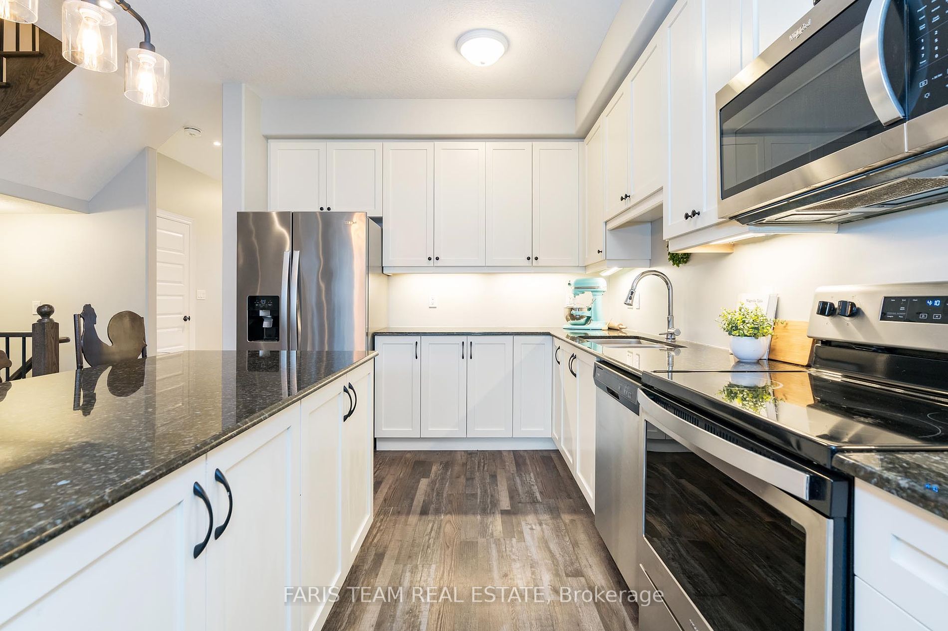 26 Morris Dr