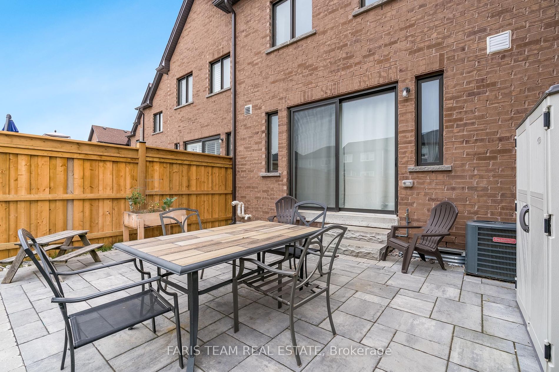 26 Morris Dr