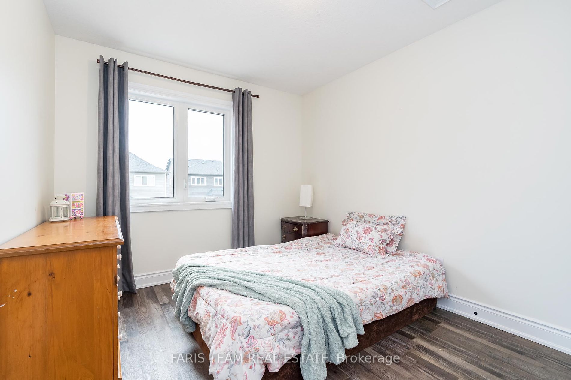 26 Morris Dr