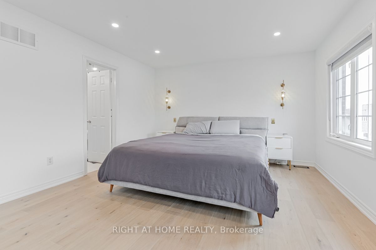 30 PINECREST Street