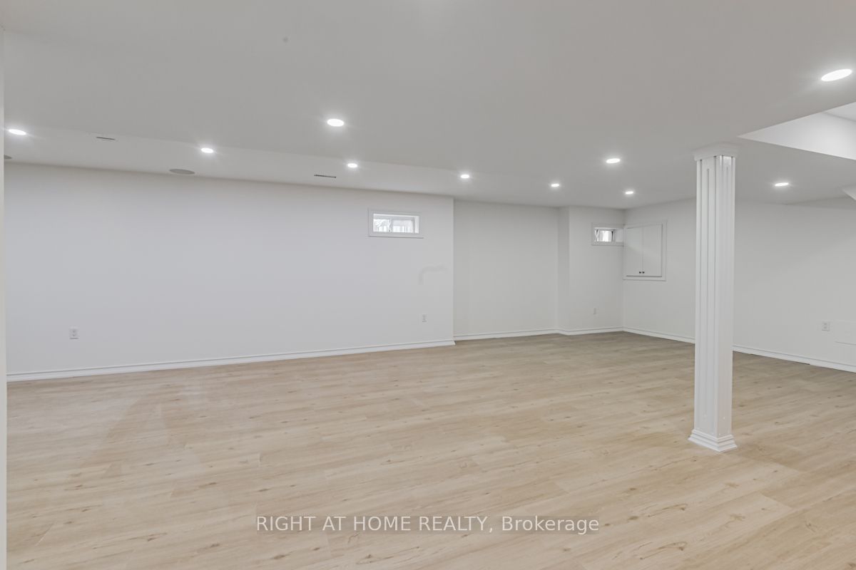 30 PINECREST Street