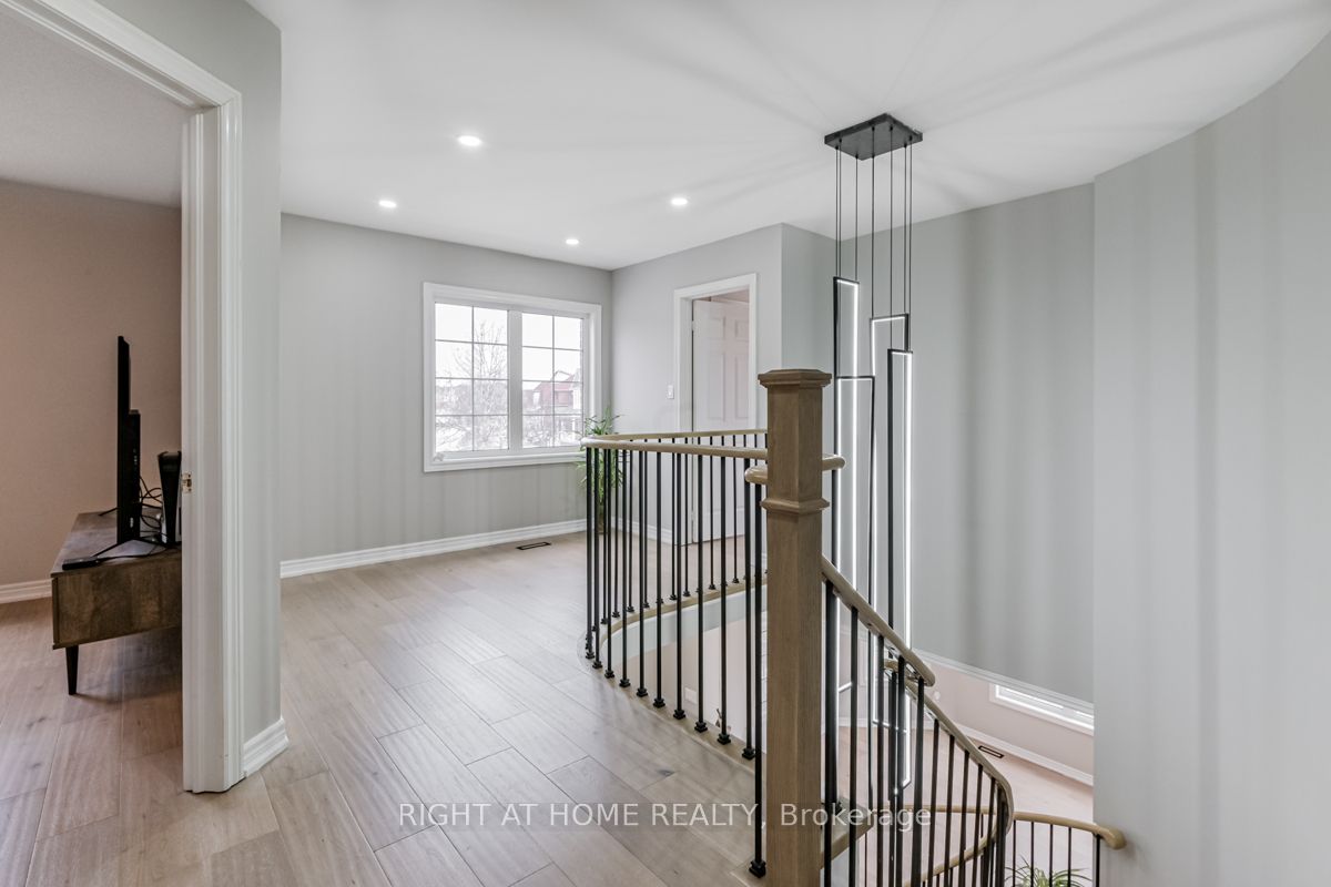 30 PINECREST Street