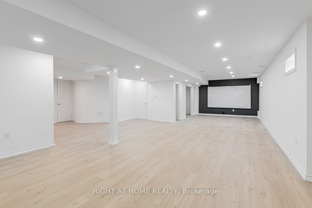 30 PINECREST Street