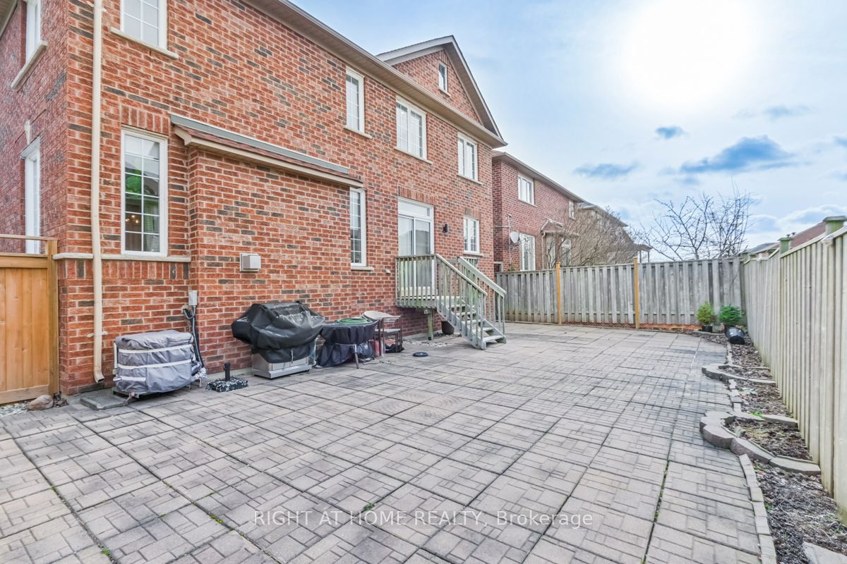 30 PINECREST Street