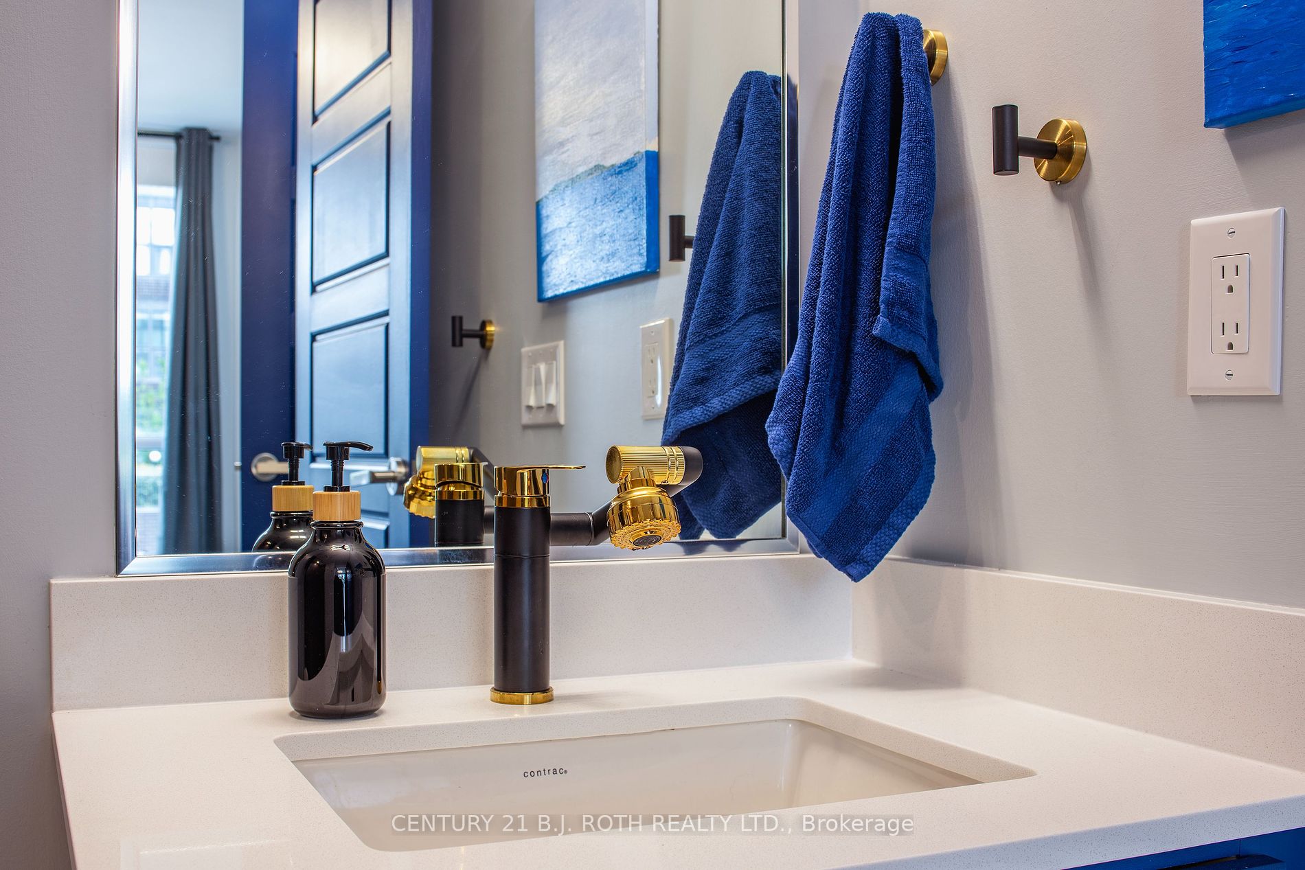 375 SEA RAY Avenue, #116