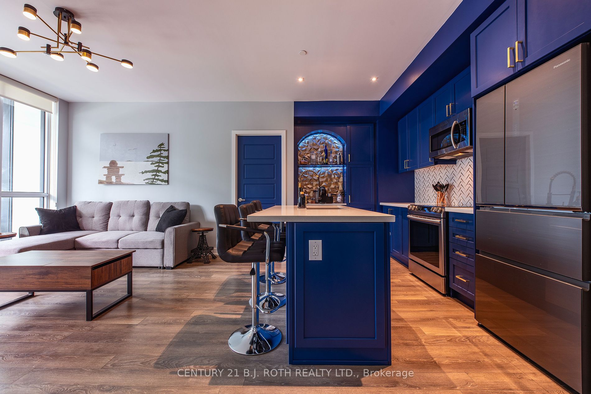 375 SEA RAY Avenue, #116