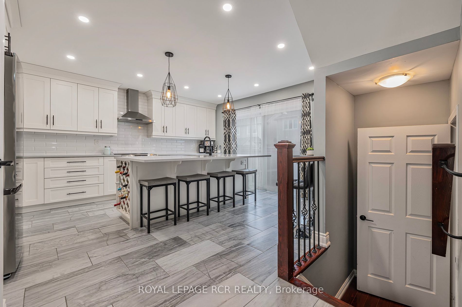 74 Kidd Crescent
