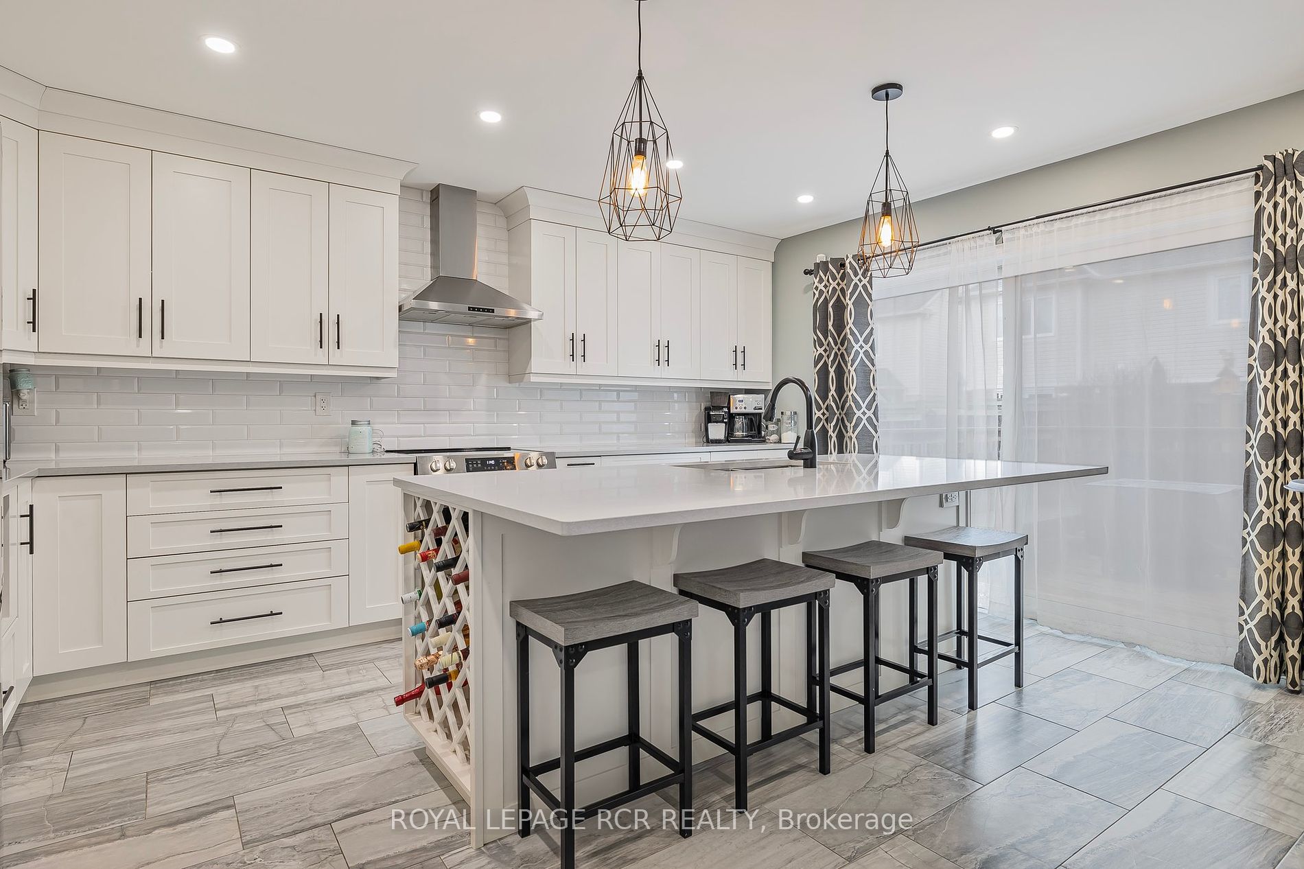 74 Kidd Crescent