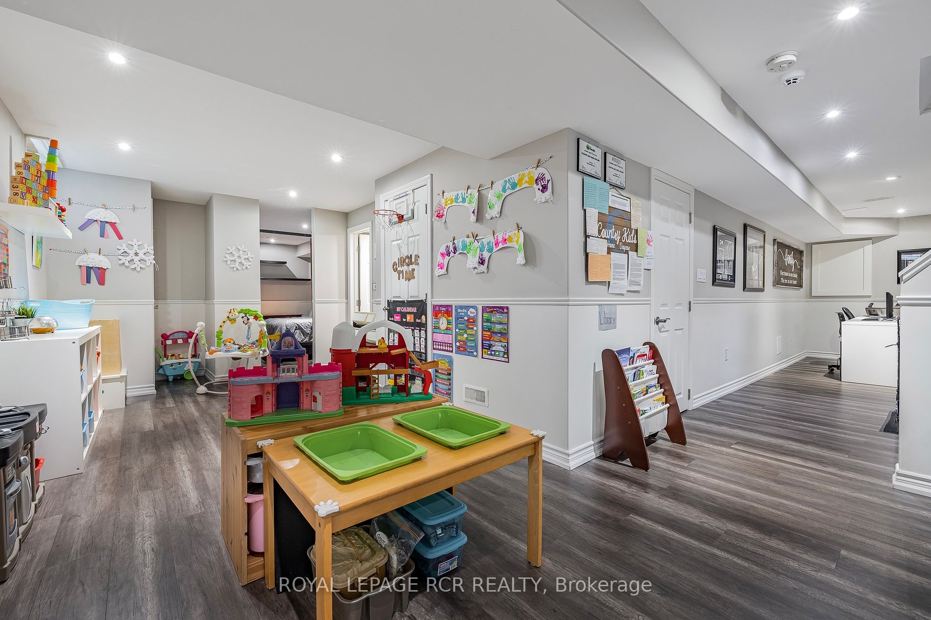 74 Kidd Crescent