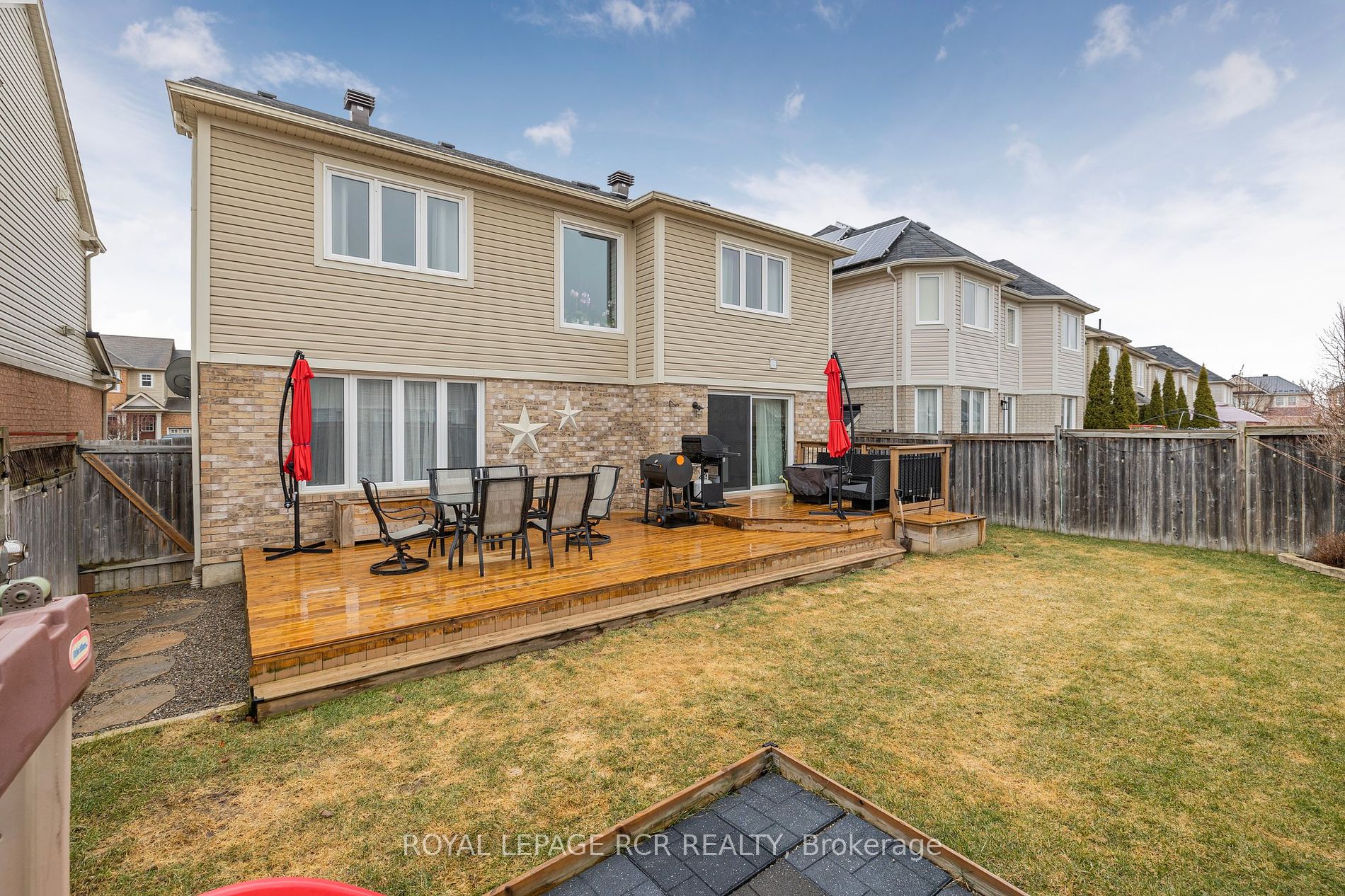 74 Kidd Crescent