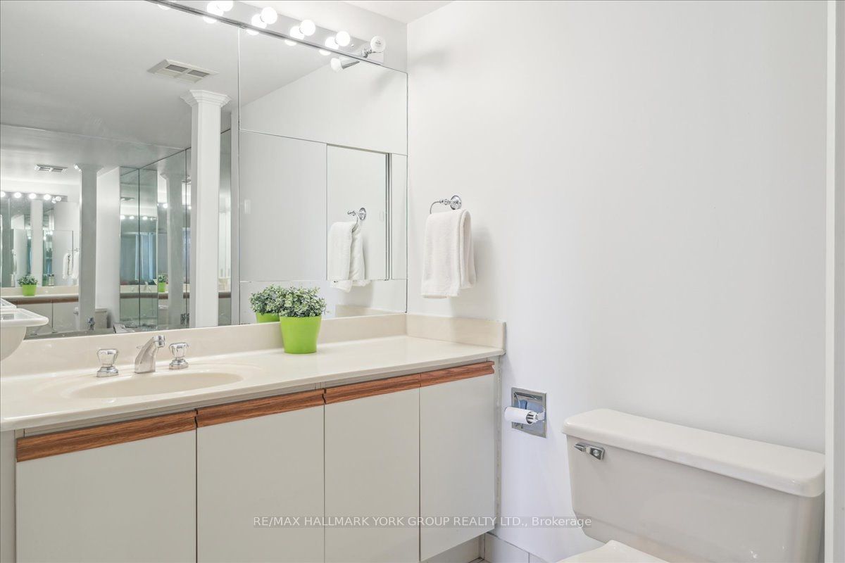 40 Harding Boulevard W, #312