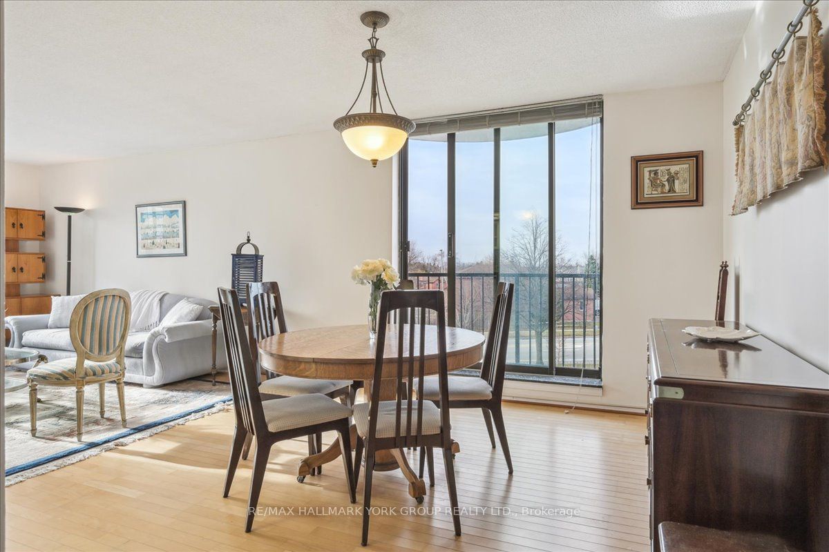 40 Harding Boulevard W, #312