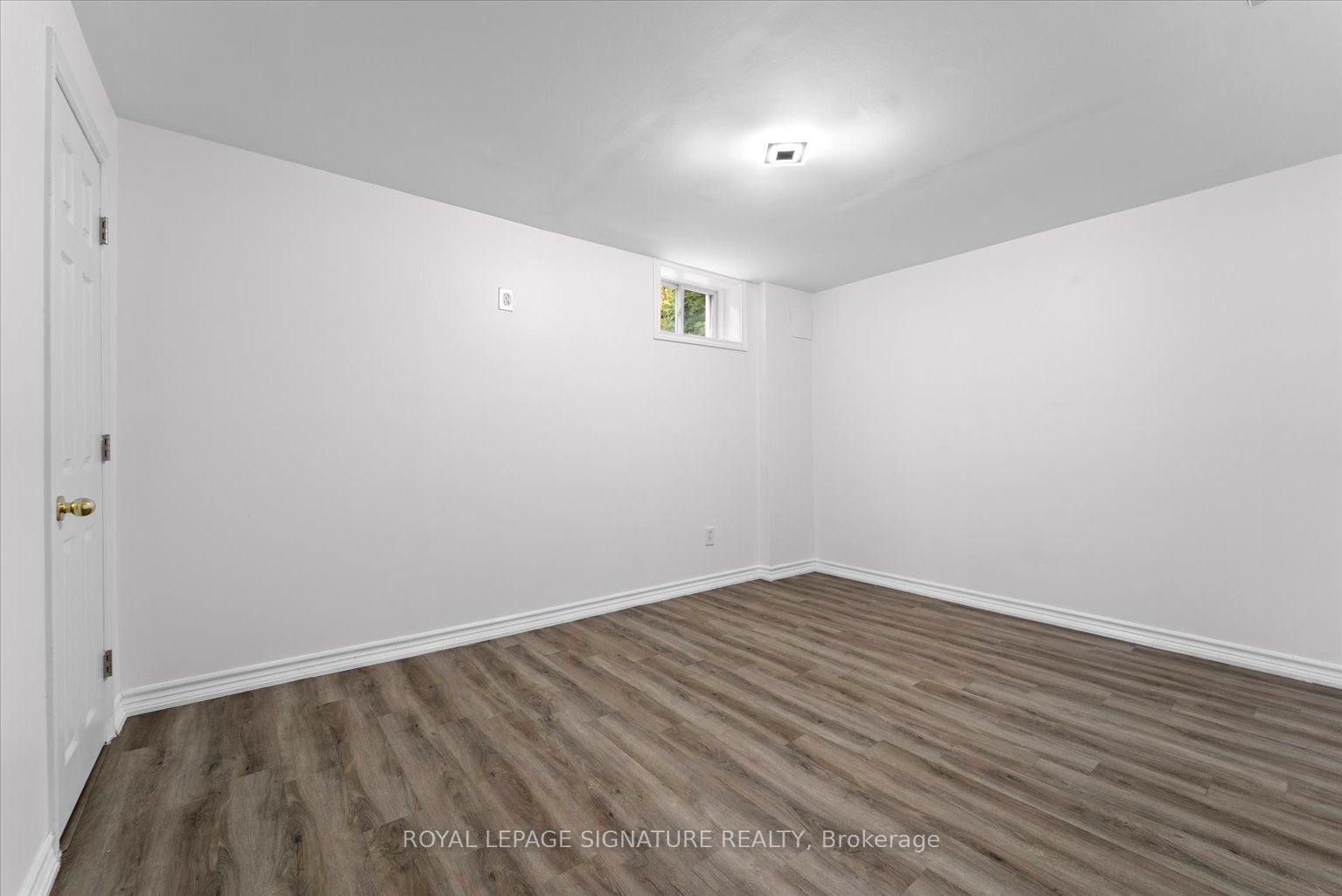 143 Queen Filomena Ave