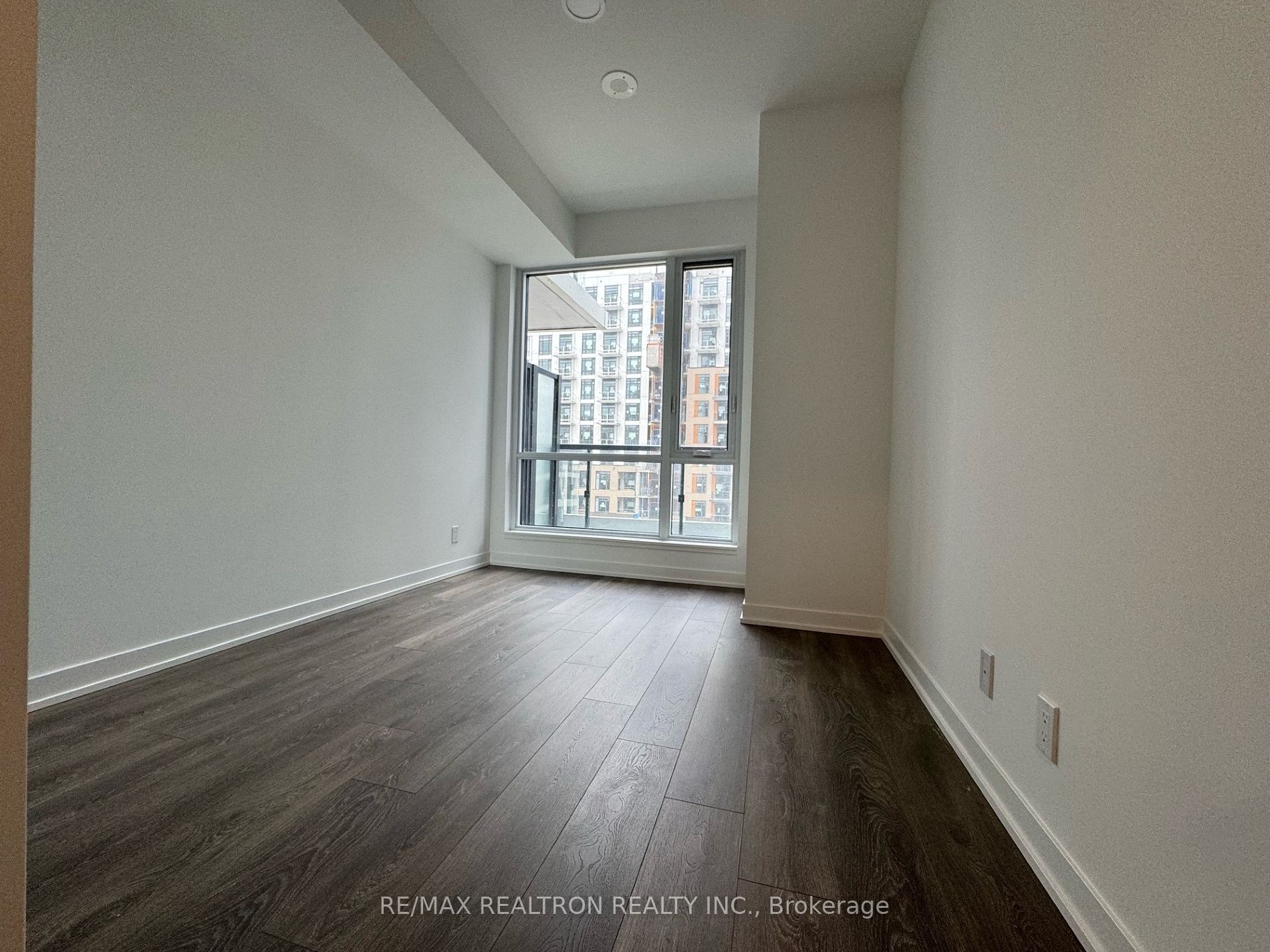 7950 Bathurst Street #525